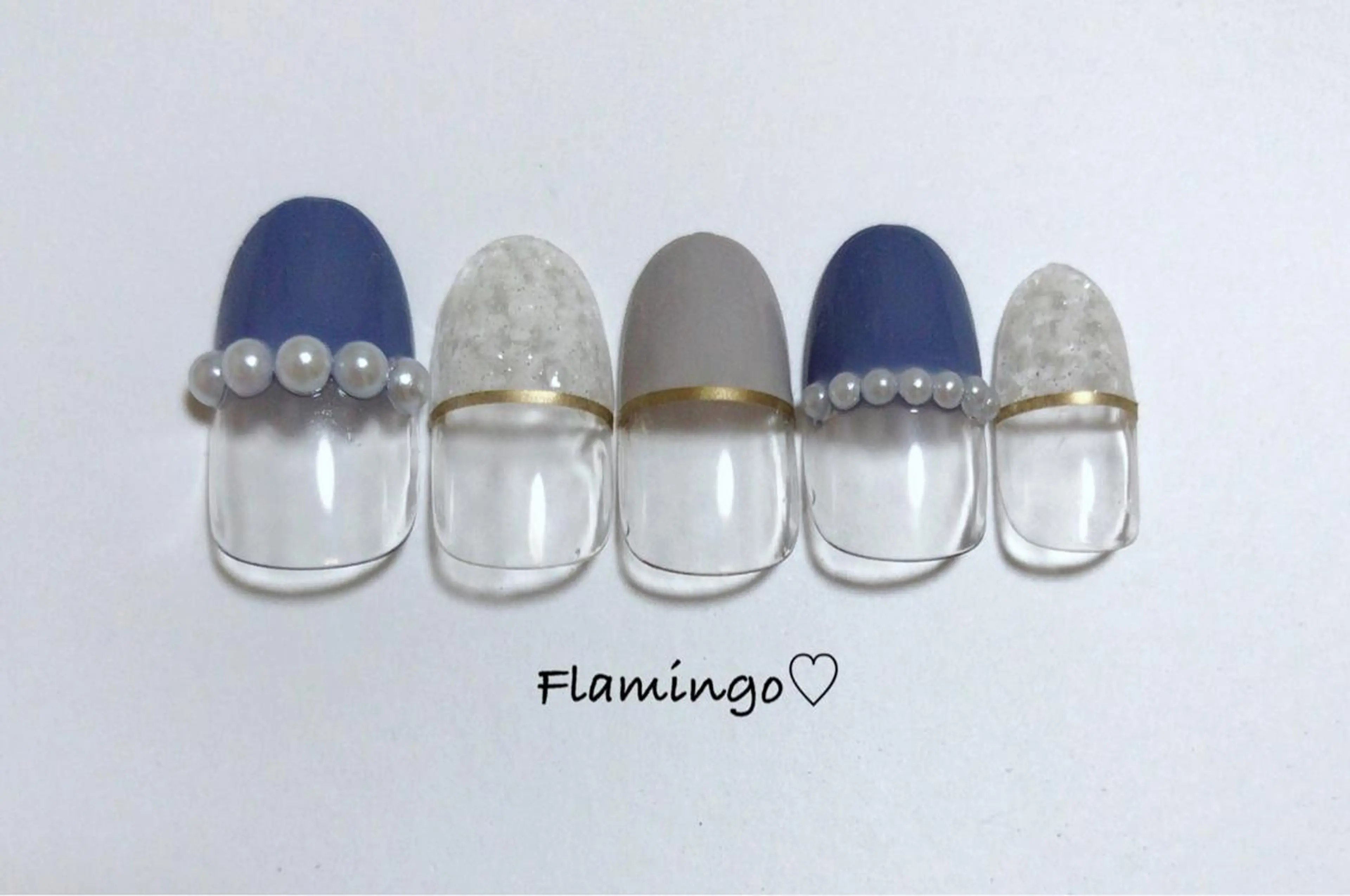 ネイル フレンチネイル ジェルネイル オフィスネイル シンプルネイル 冬ネイル 40代からの爪を守る ×ケア重視サロン♡のネイルデザイン