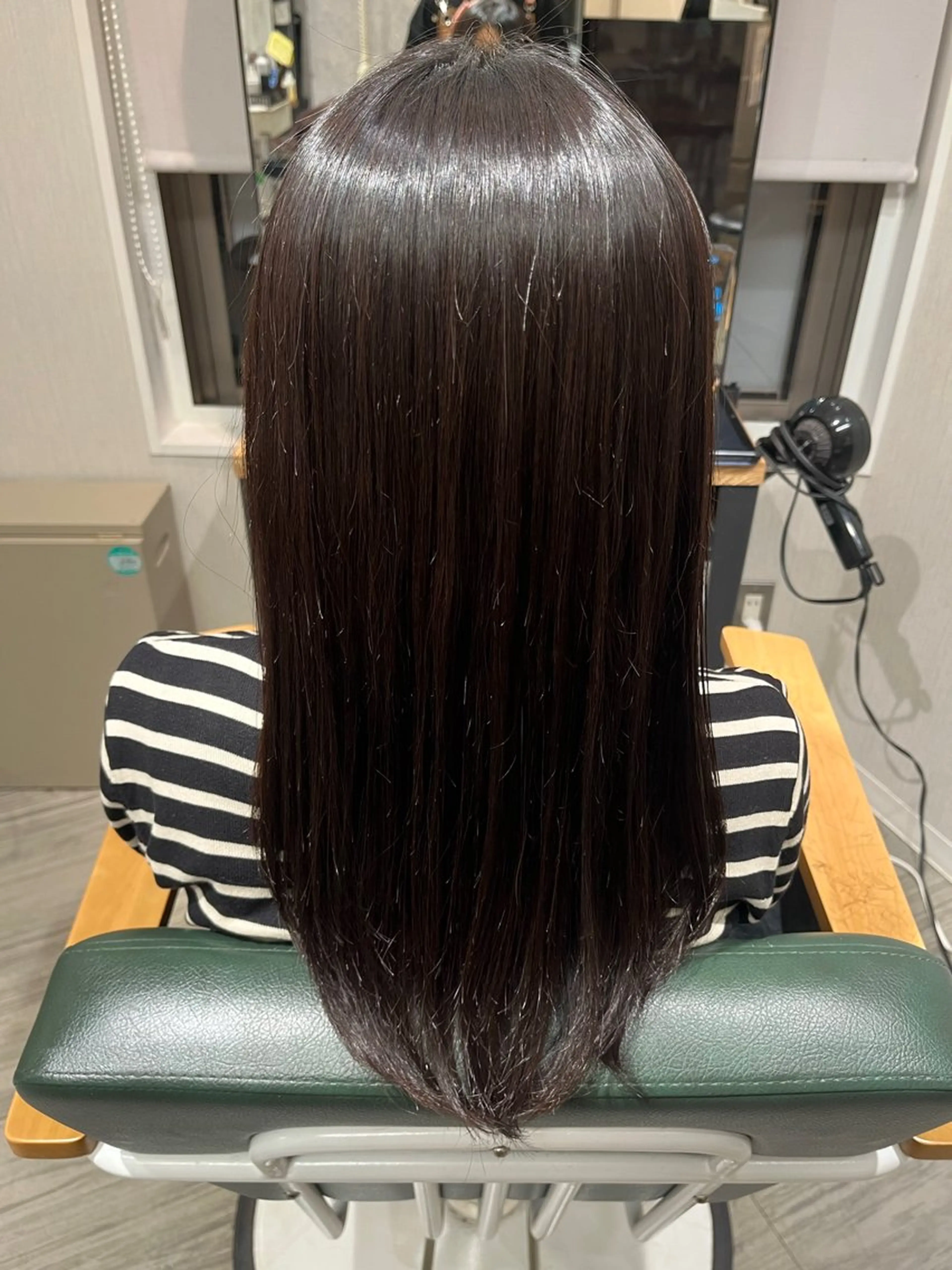 ロング 縮毛矯正 ひかるん 🫧 ͛.*のヘアスタイル