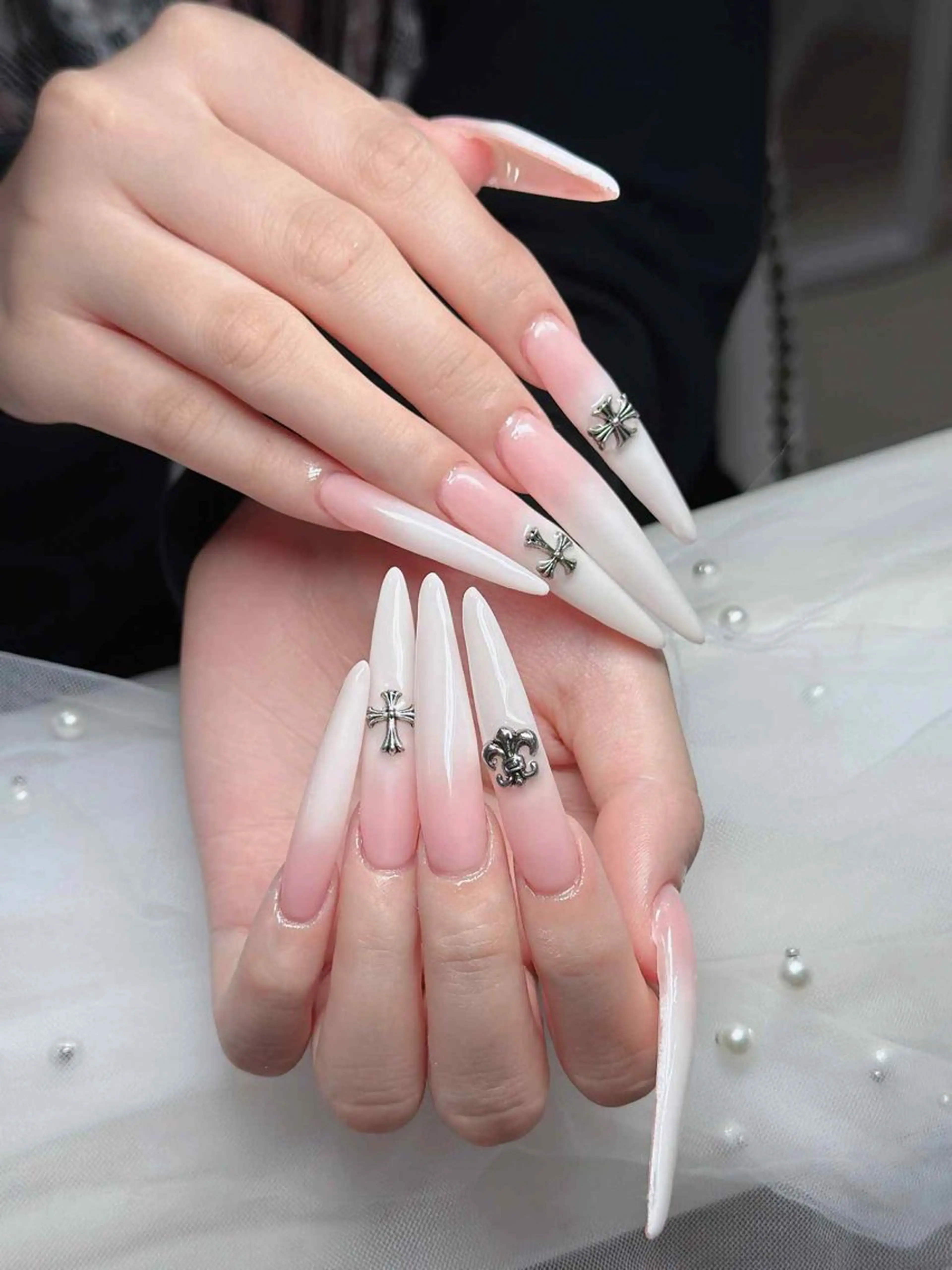 ネイル アートネイル 成人式 ジェルネイル ニュアンスネイル 夏ネイル ハンドネイル H.baby Nai Salon所属・neco H.babynailのネイルデザイン