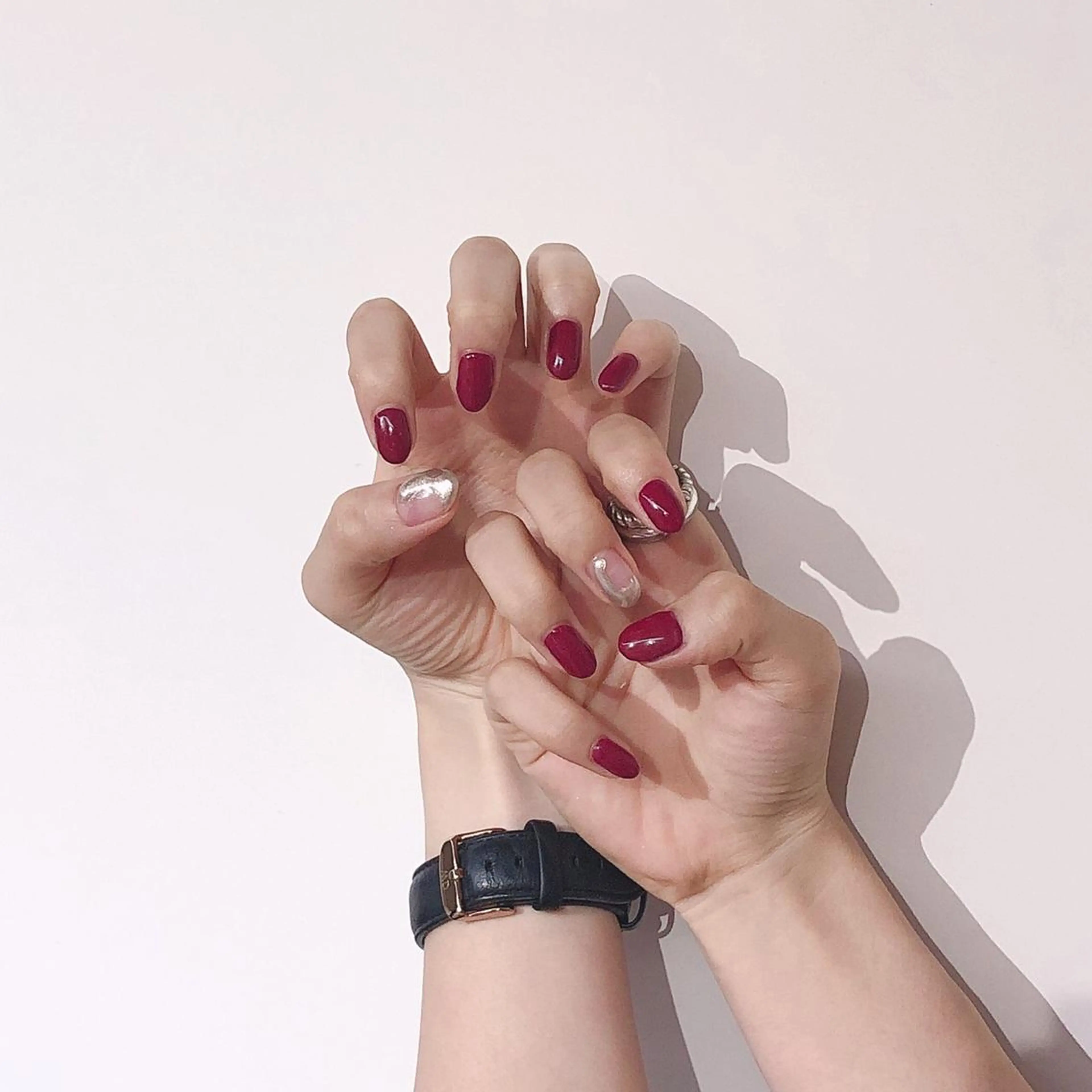 ネイル 椿森 美瑠紅の眉毛・アイブロウイメージ