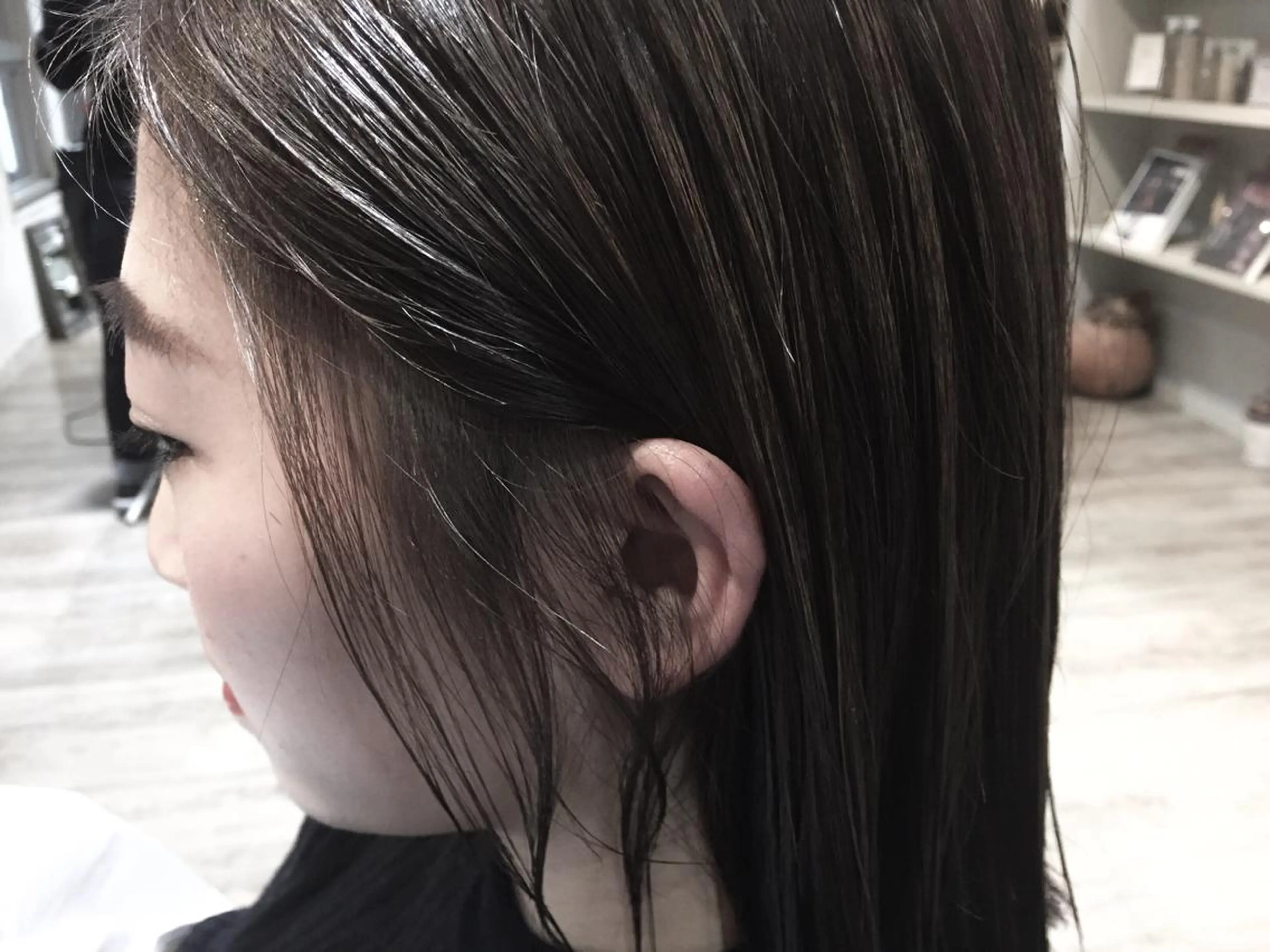 ミディアム カラー ヘアアレンジ グレージュ ハイライトカラー 外国人風カラー ハイライト vinculo所属・三村 昇のその他イメージ