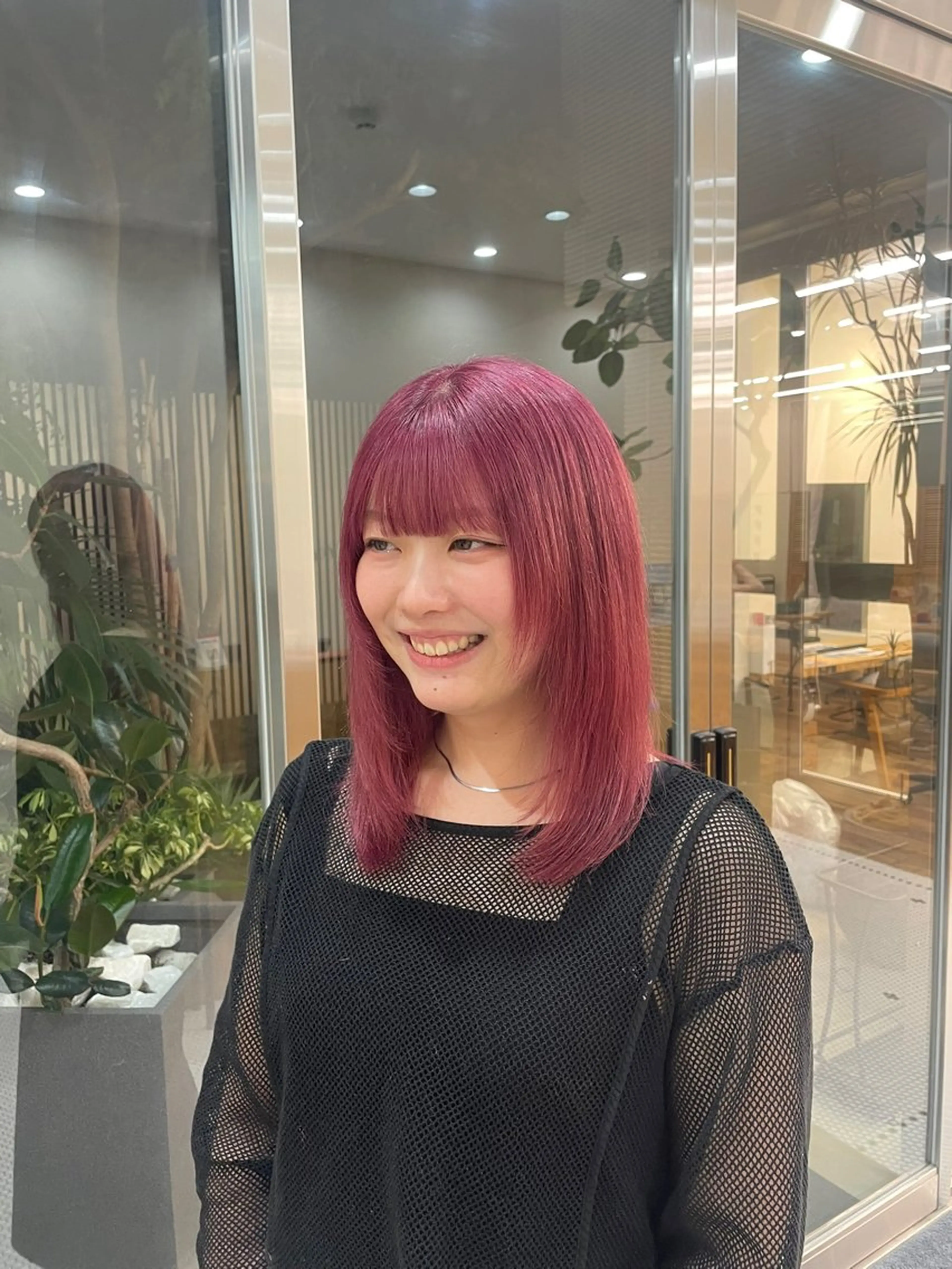 セミロング ヘアカラー ブリーチカラー/ 細川はるかのヘアスタイル