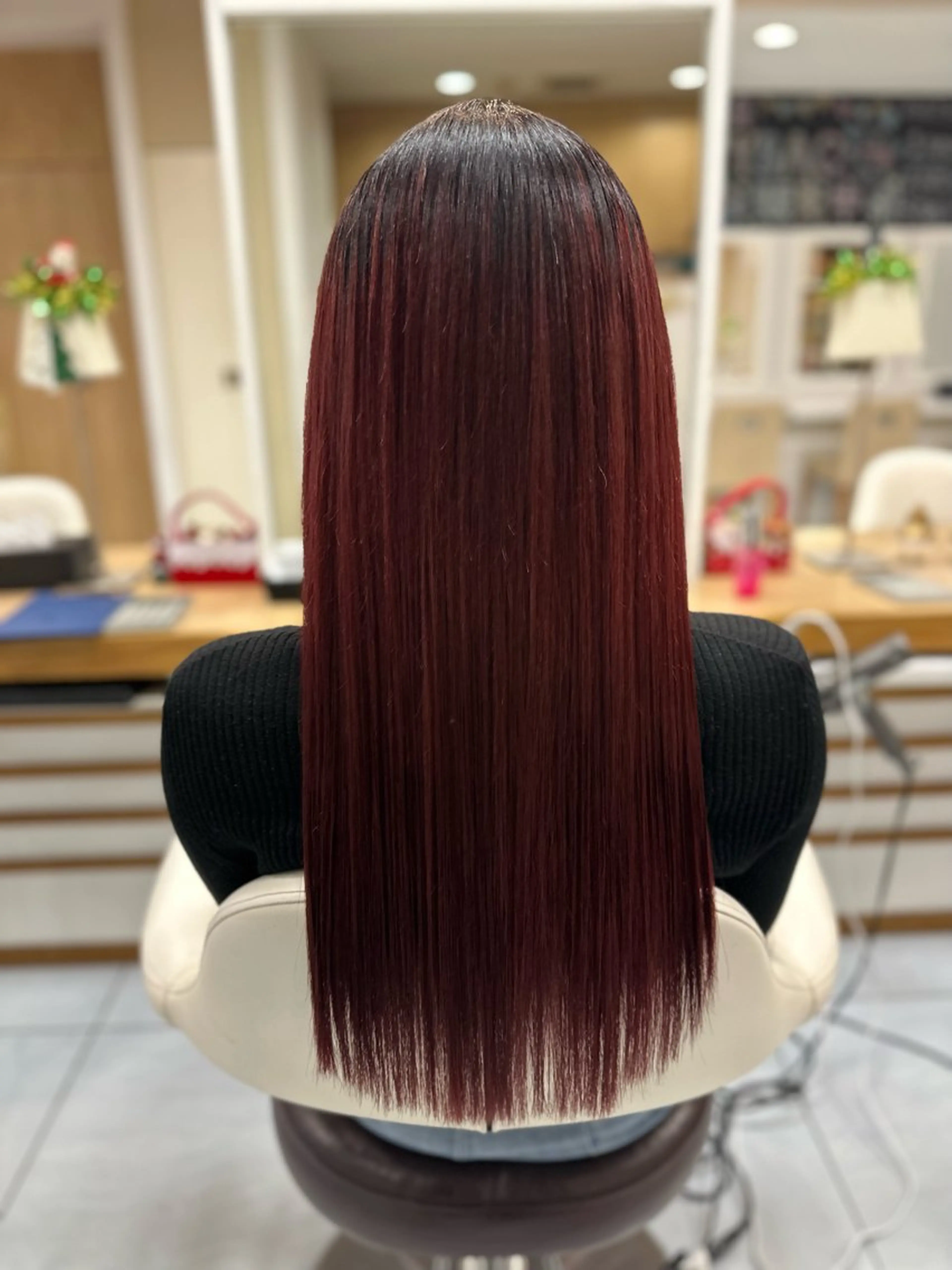 ロング パーマ 縮毛矯正 トリートメント 髪質改善🍏縮毛矯正 /ブリーチ矯正岡部のヘアスタイル