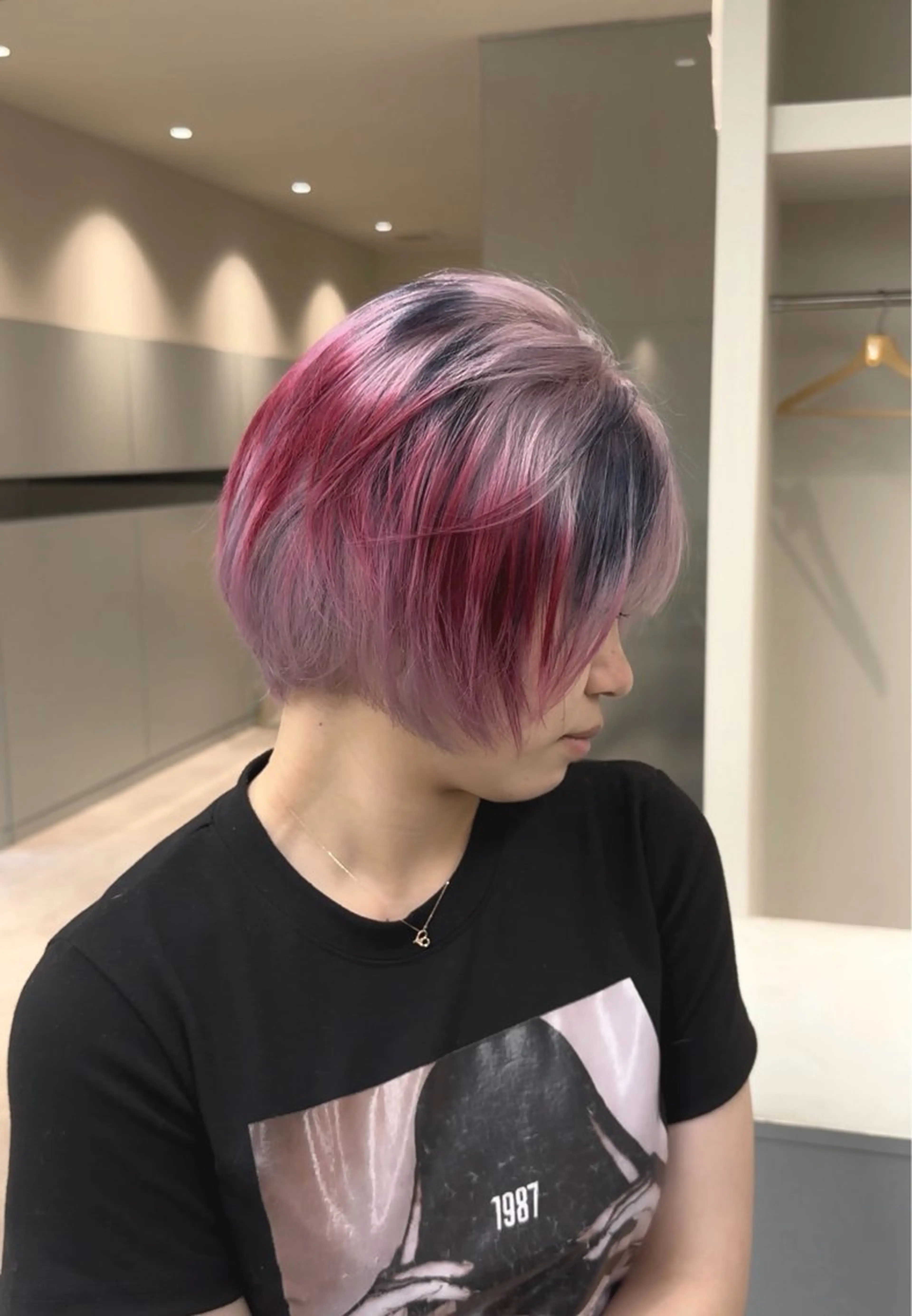 ショート カット ヘアカラー 【デザインカラー】 難波 秀喜のヘアスタイル