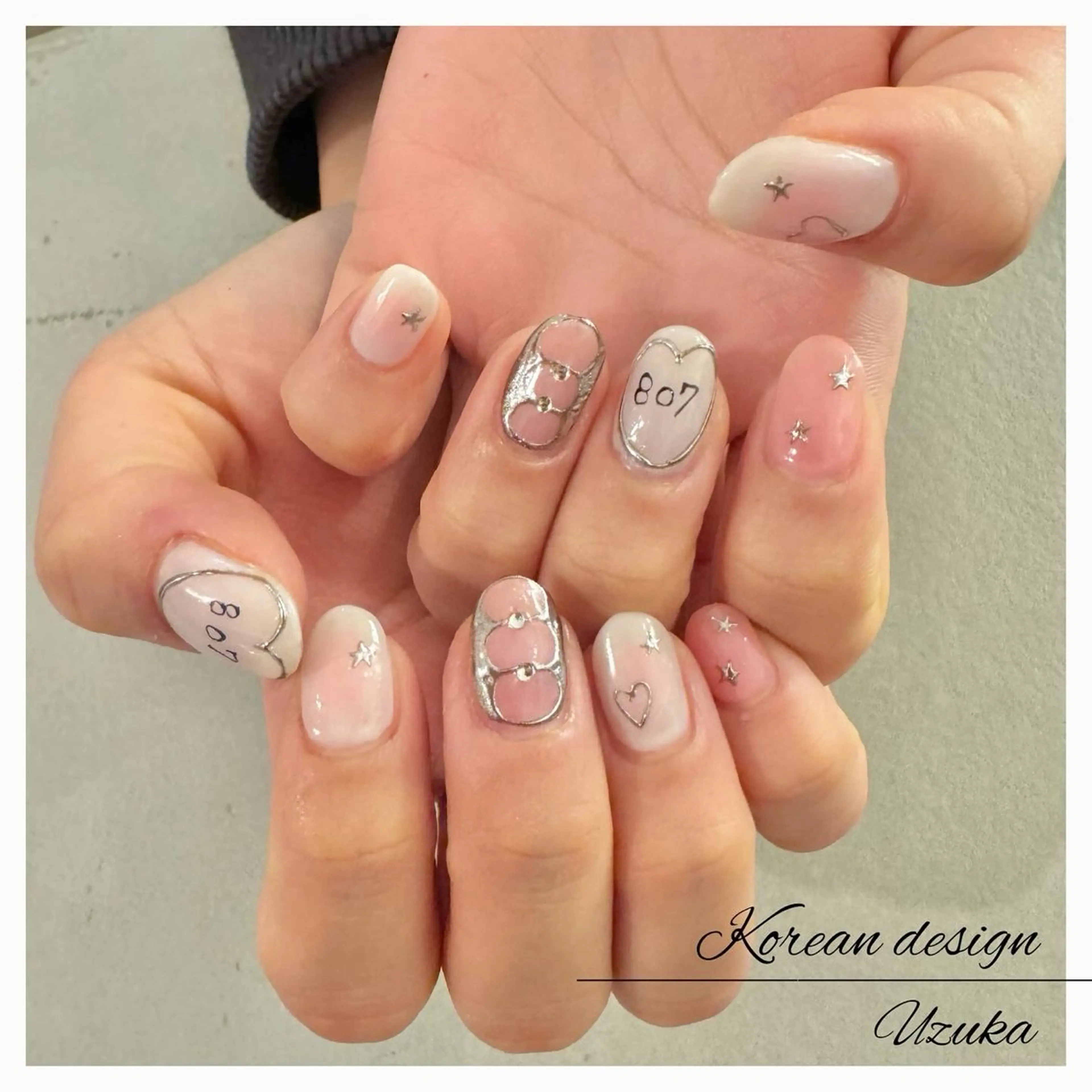 ネイル チークネイル 韓国ネイル ミラーネイル 持ち込み 【 enn 】 Uzuka Yukaのネイルデザイン