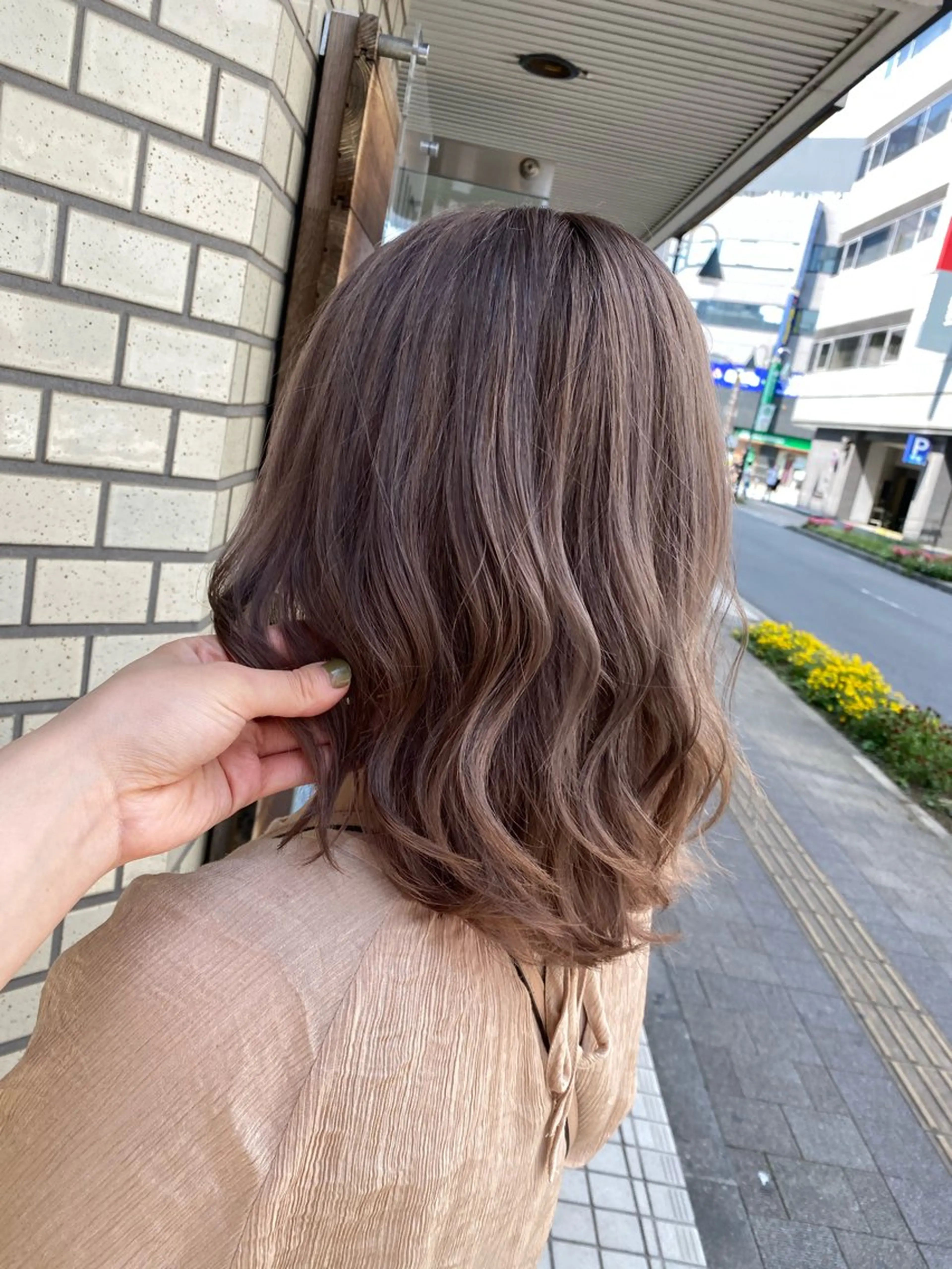 セミロング ヘアカラー トリートメント 透明感イルミナカラー ／寒色/MOMOKAのヘアスタイル