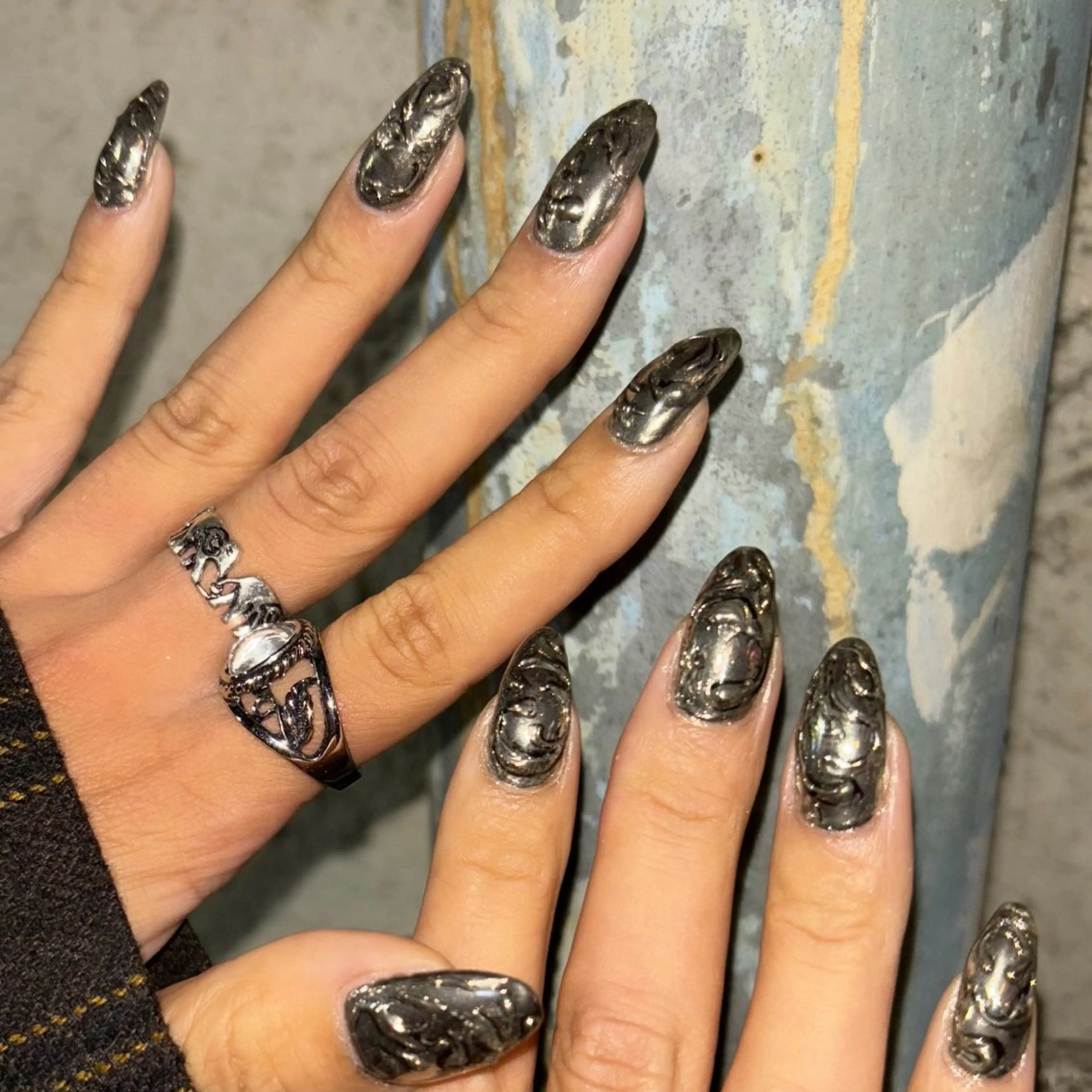 ネイル ハンドネイル 🪐富島彩夏 /海外nail🪐のネイルデザイン