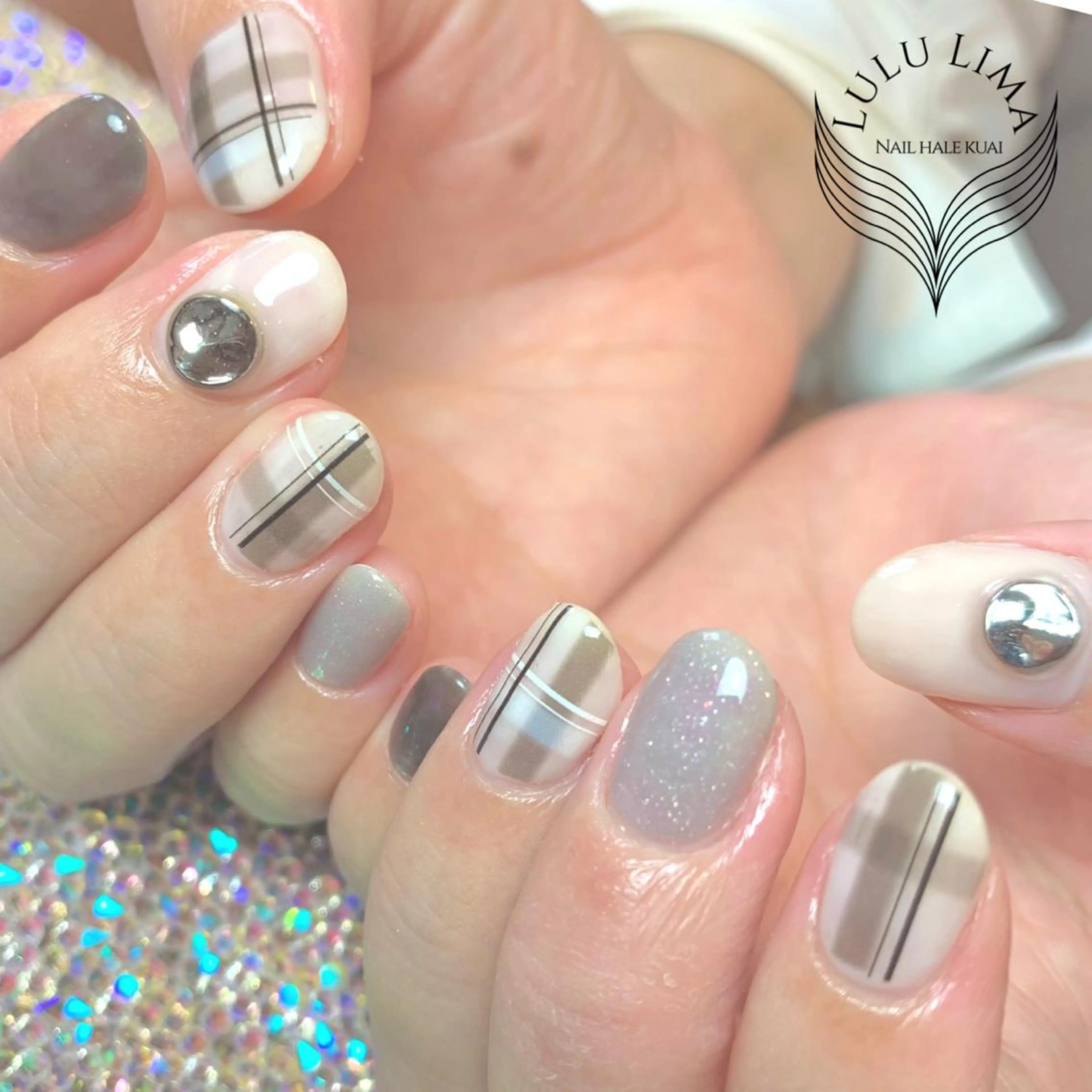 ネイル ハンドネイル ハンドケア LULU LIMAのネイルデザイン