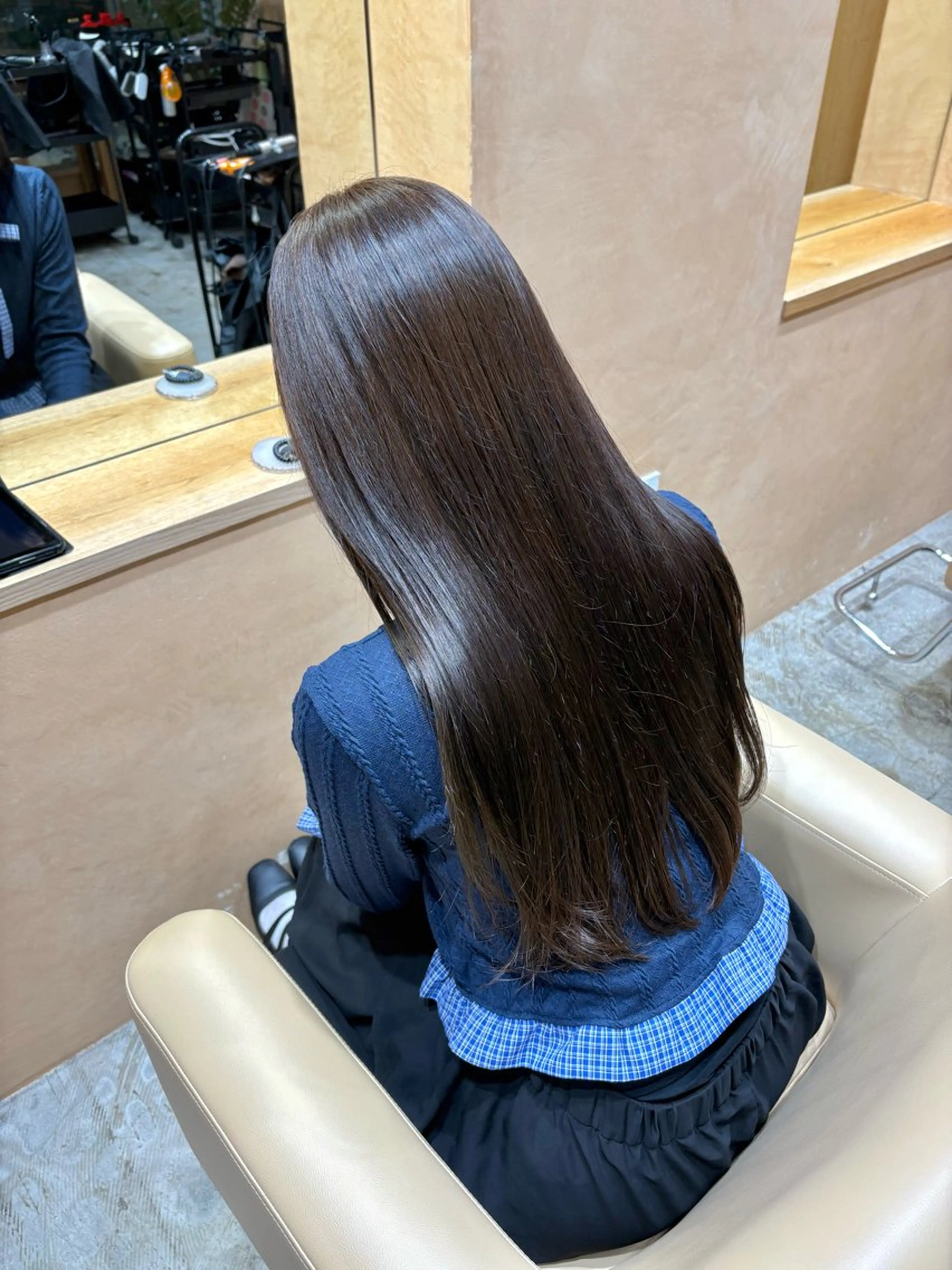 カラー ベージュカラー オリーブベージュ hairmakeONE 009所属・ONE009 ハナ🎀のヘアスタイル