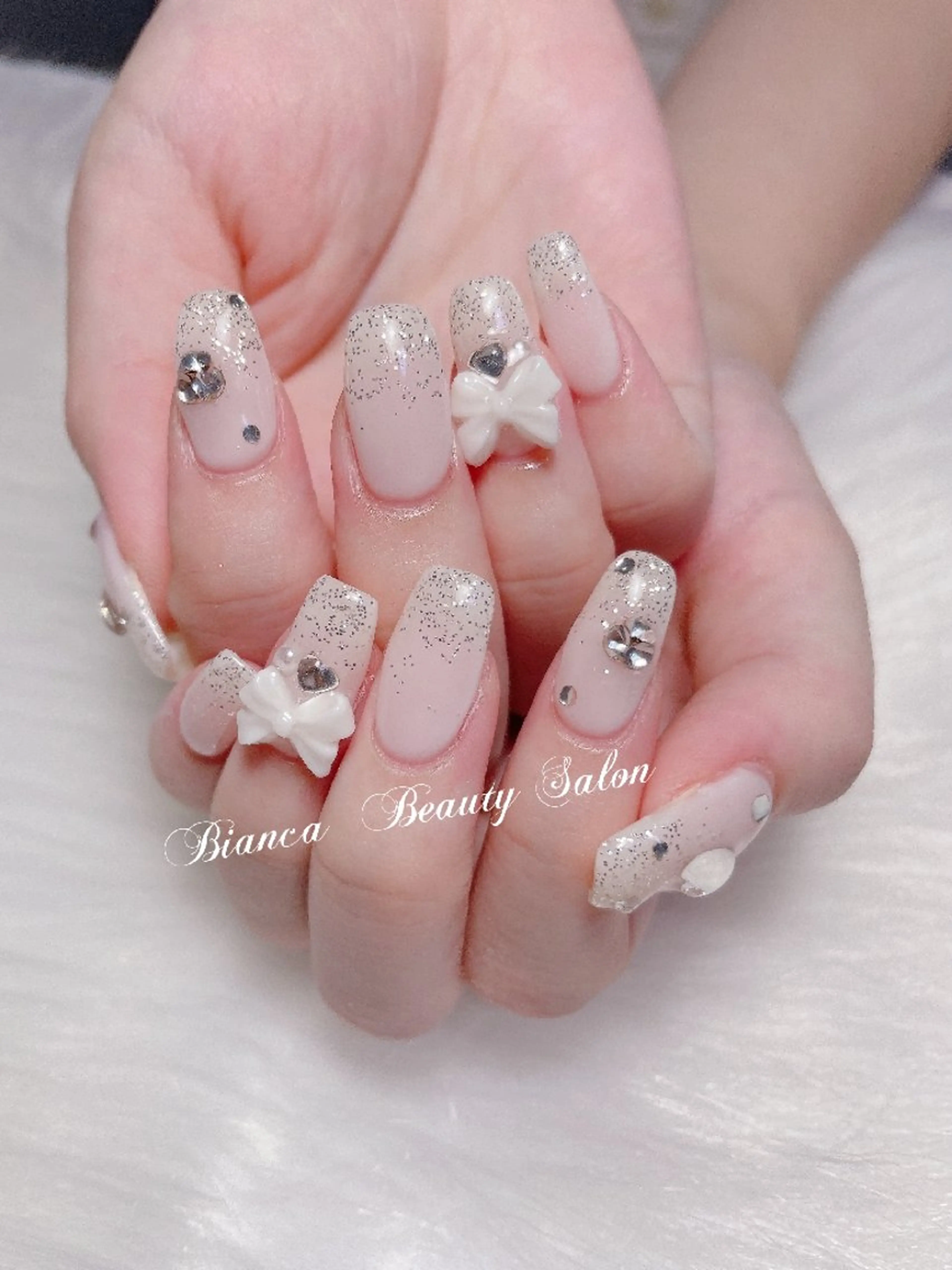 ネイル ハンドネイル ハンドケア Bianca 大山のネイルデザイン