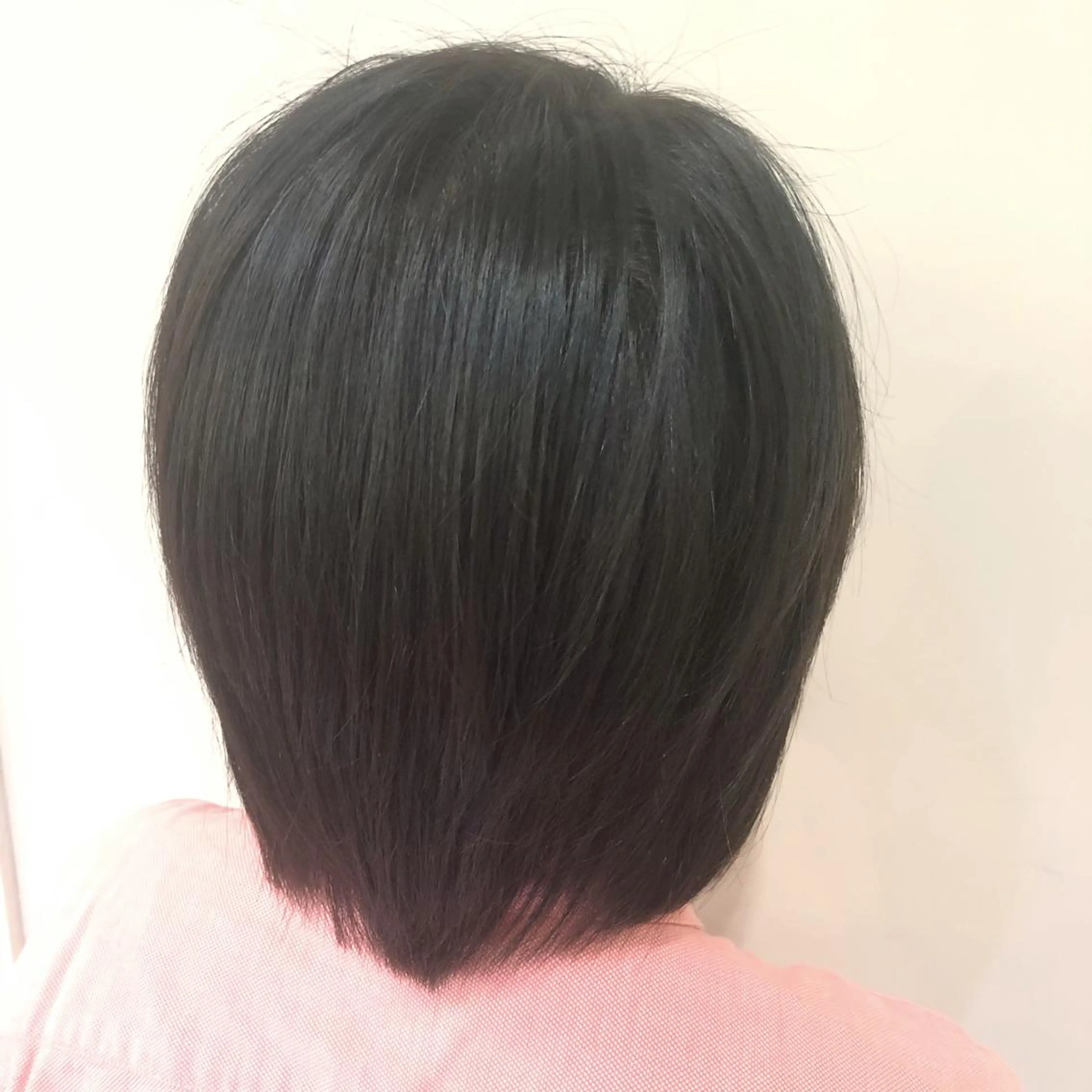 ショート カラー 八重津　晃輔 /縮毛矯正／ブリーチのヘアスタイル