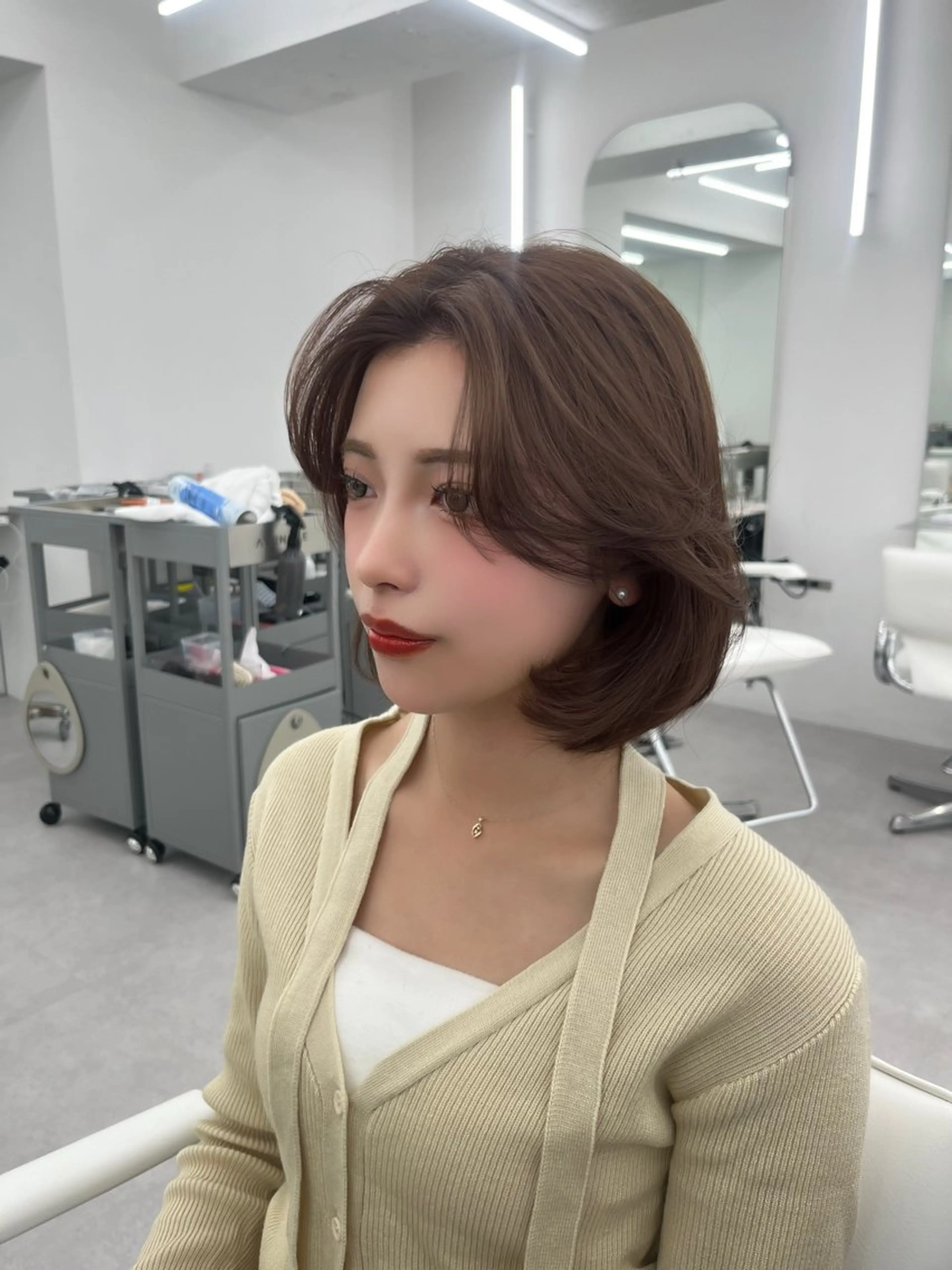 ロング カラー 切りっぱなしボブ ボブ 韓国風ヘア レイヤーカット カット ヘアカラー トリートメント 透明感カラー✨🩵 韓国ヘアkanatoのヘアスタイル