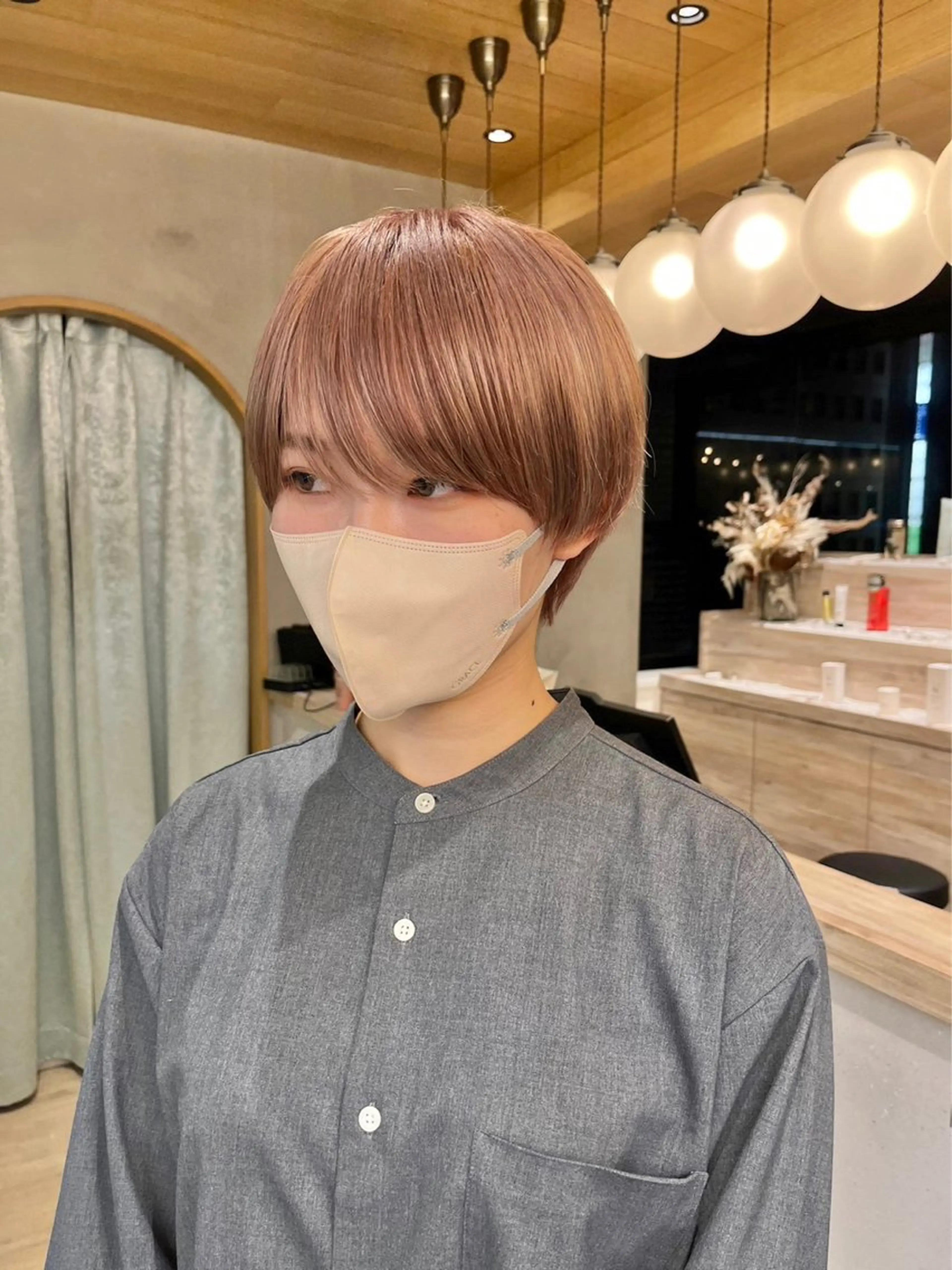 ショート カット ヘアカラー トリートメント 🩵縮毛矯正/ブリー チ/髪質改善/いつかのヘアスタイル