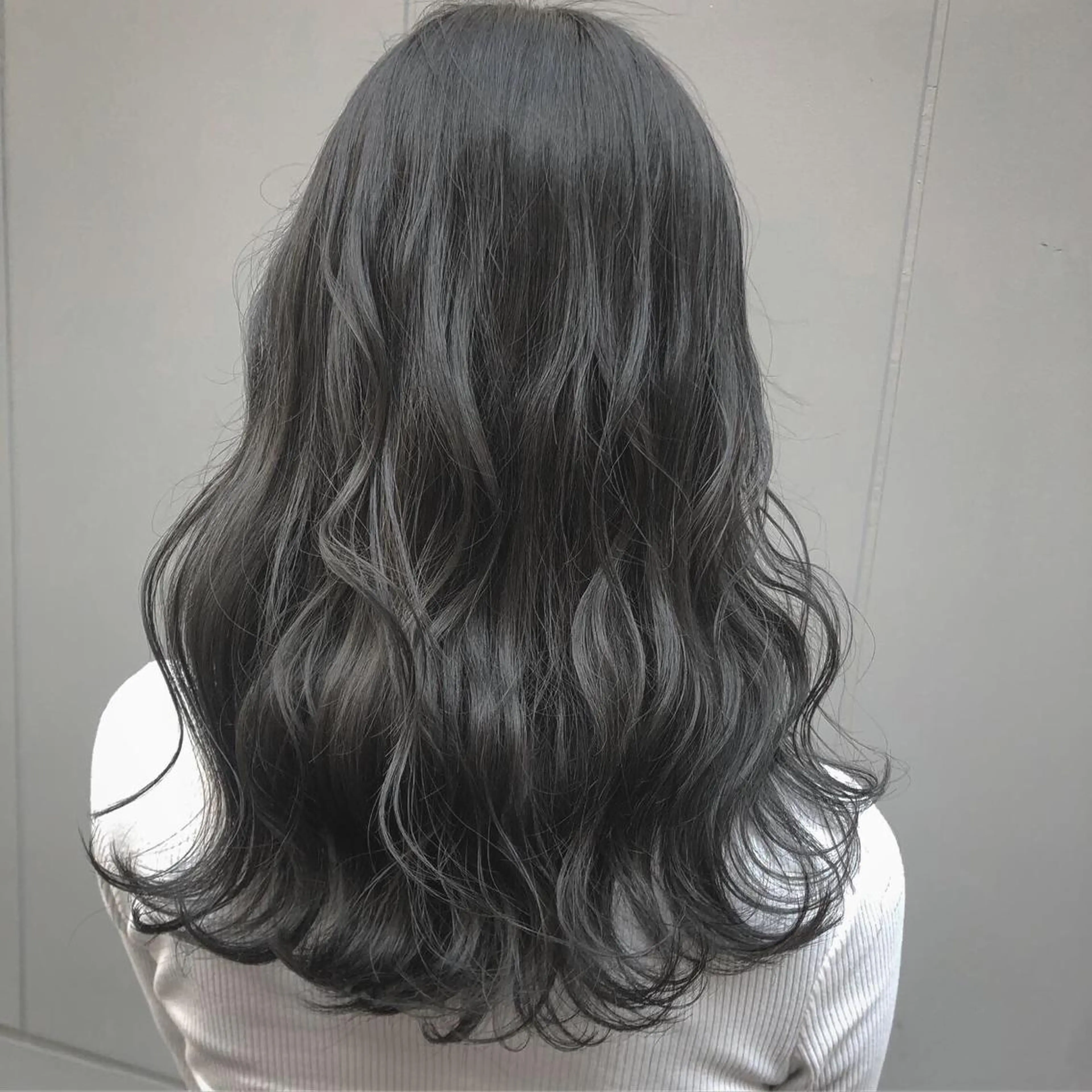 ミディアム カラー グレネイドミラキタ所属・髪質改善　極　後藤 颯志のヘアスタイル