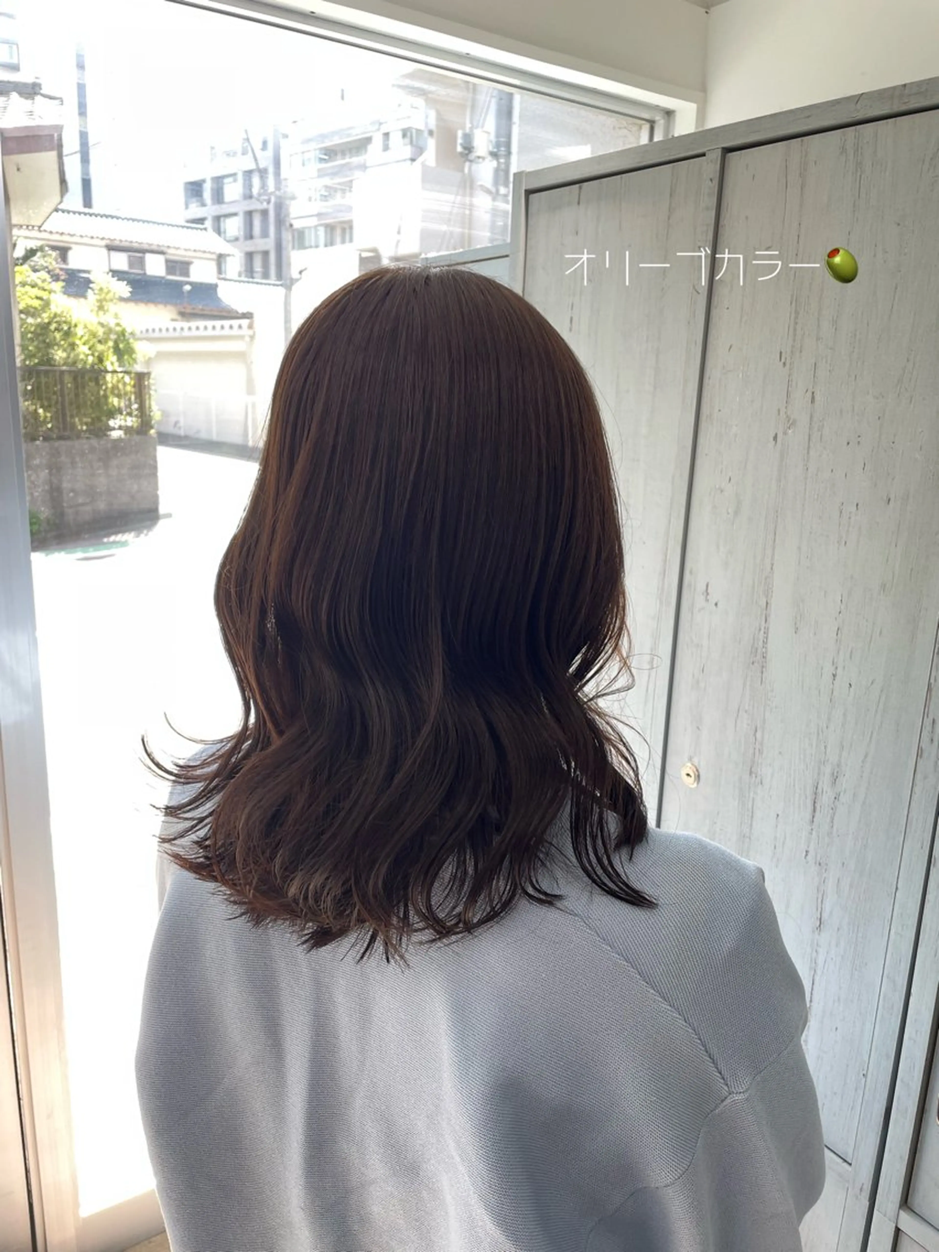 セミロング カラー ブリーチ ブリーチなしカラー オリーブカラー 透明感/暖色/艶感 💍TAMA💍のヘアスタイル