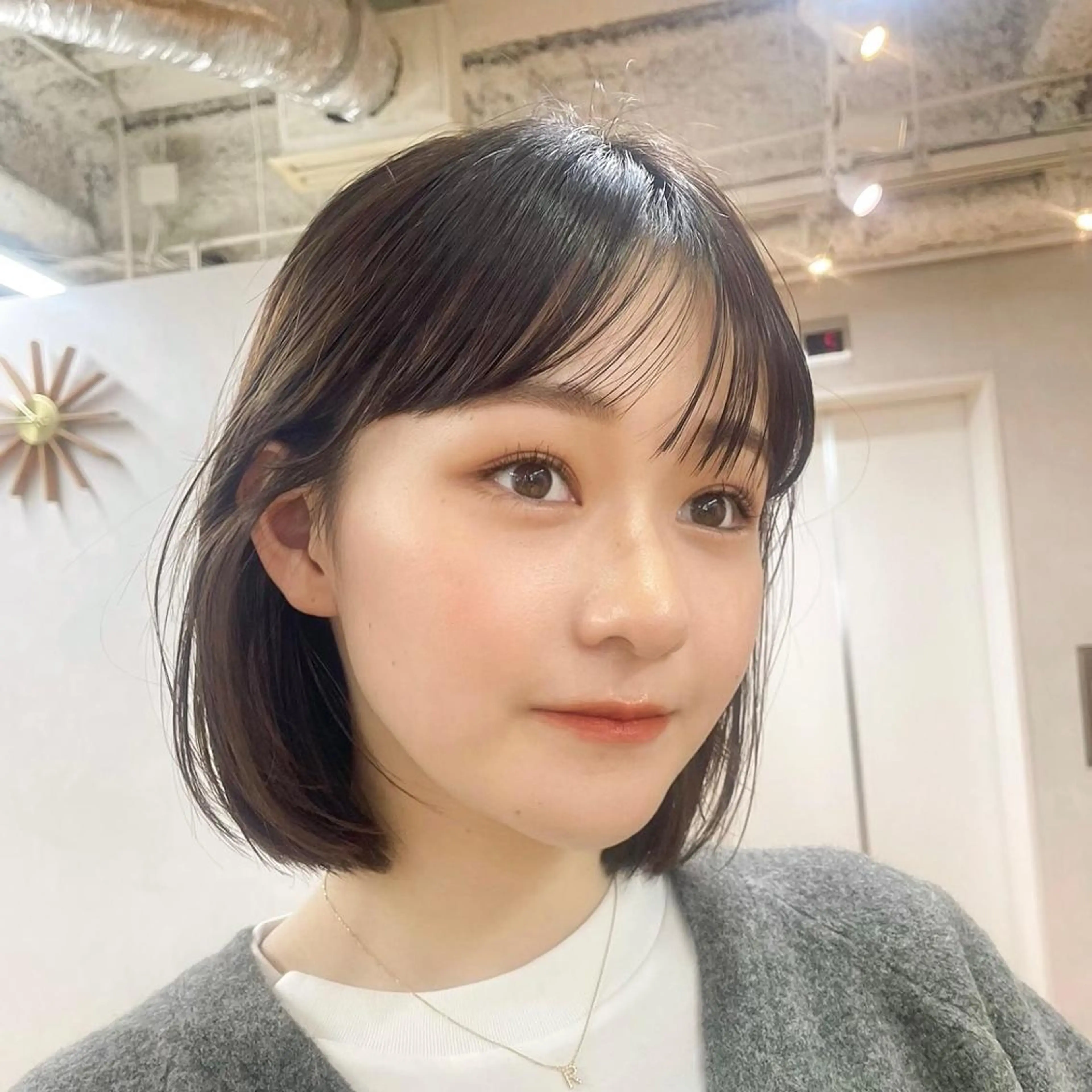 ショート カラー ボブ TOI所属・内野   龍海 / レイヤーカットのヘアスタイル