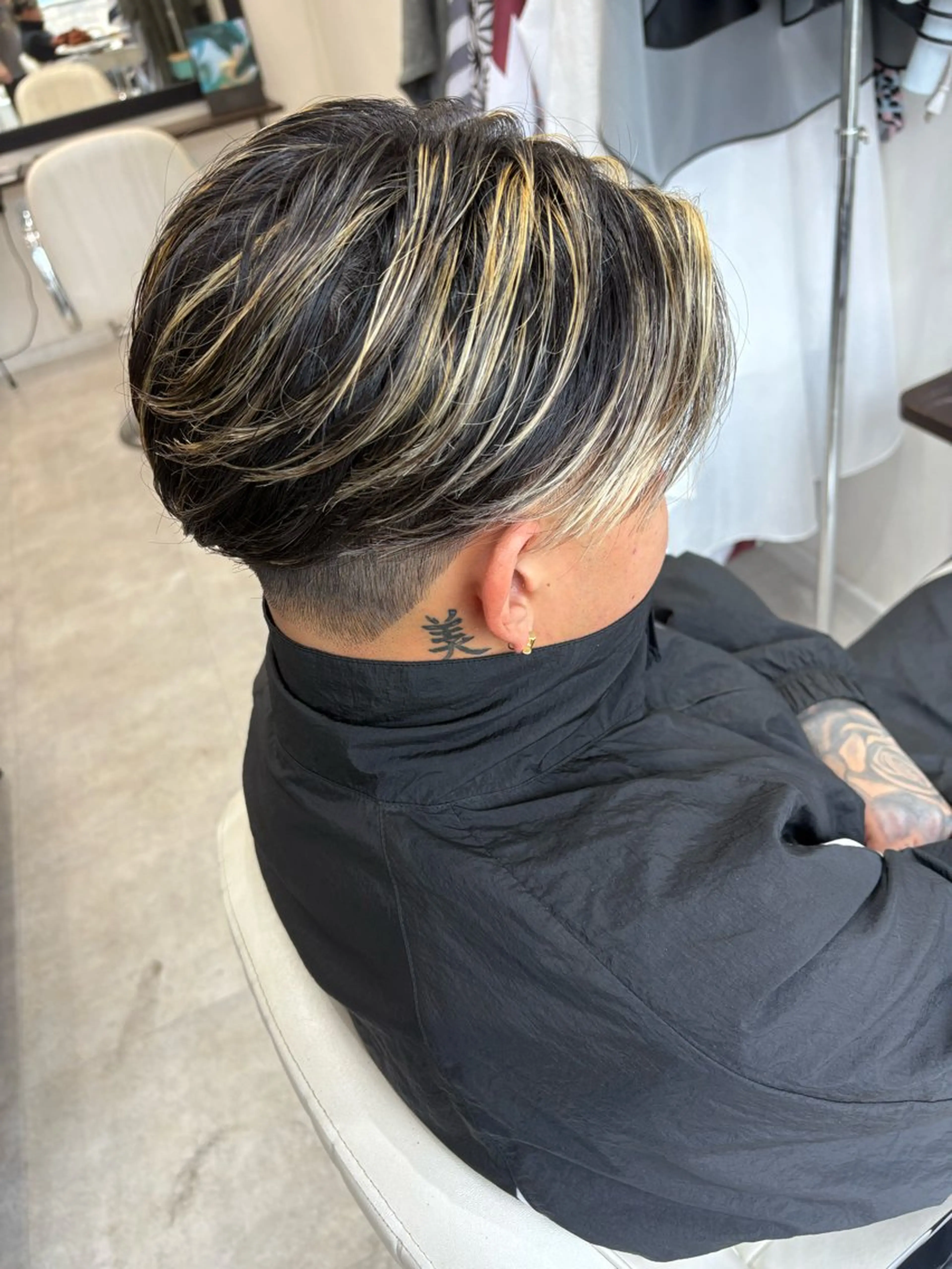 ショート メンズ カット 本間 颯太のヘアスタイル