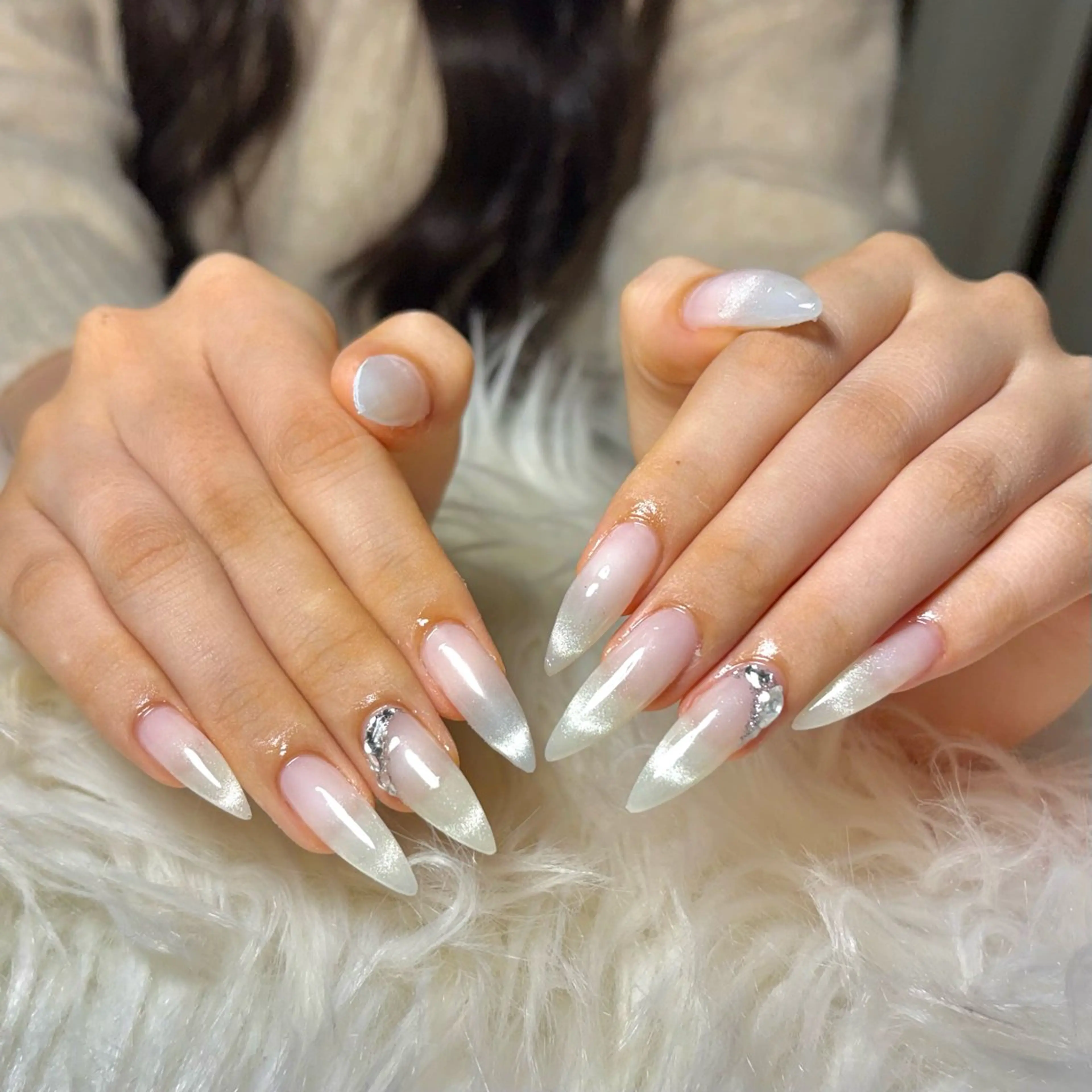 ネイル ハンドネイル ハンドケア hohomi .のネイルデザイン