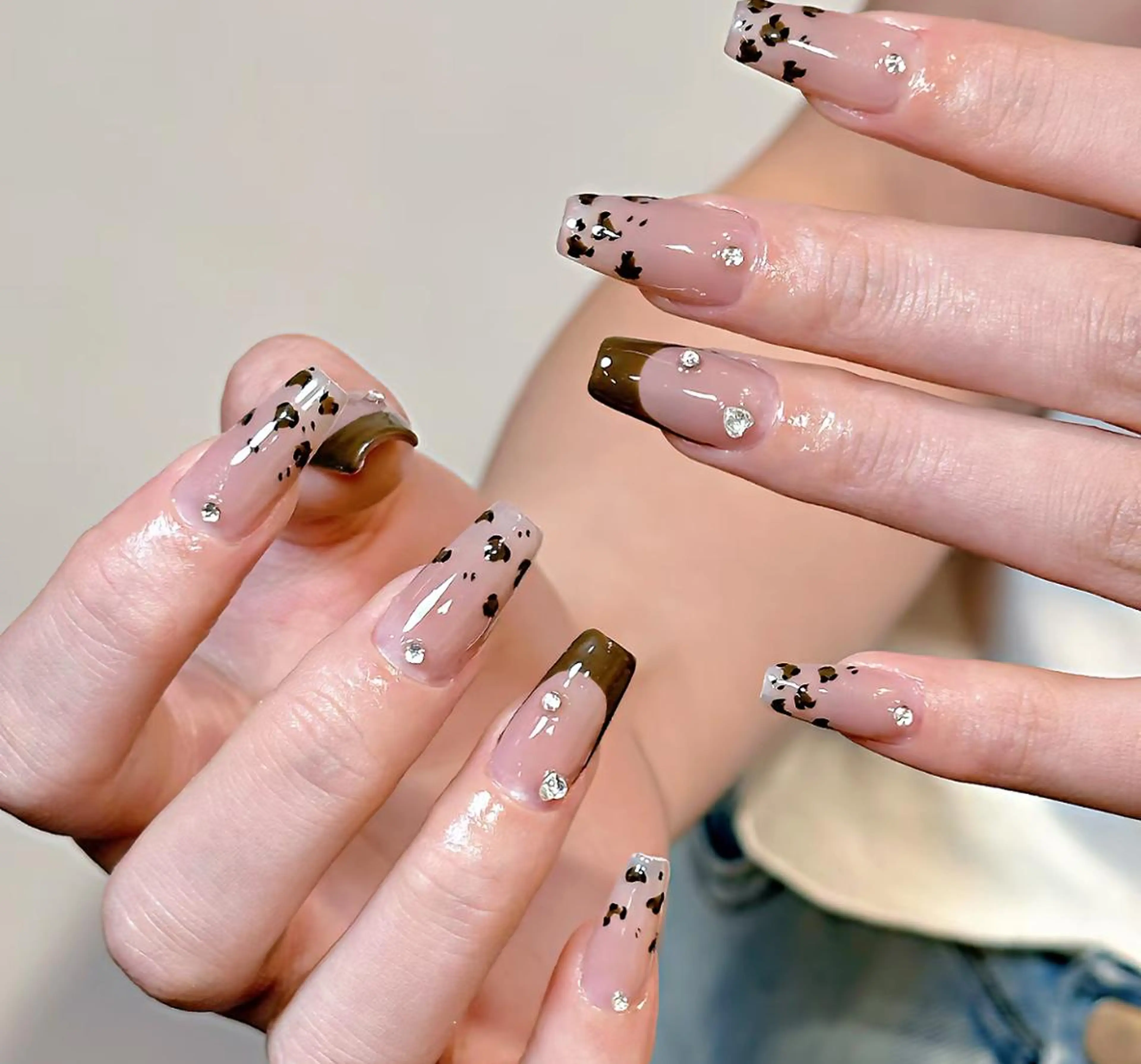 ネイル ハンドネイル 🍑 momo_nailのネイルデザイン