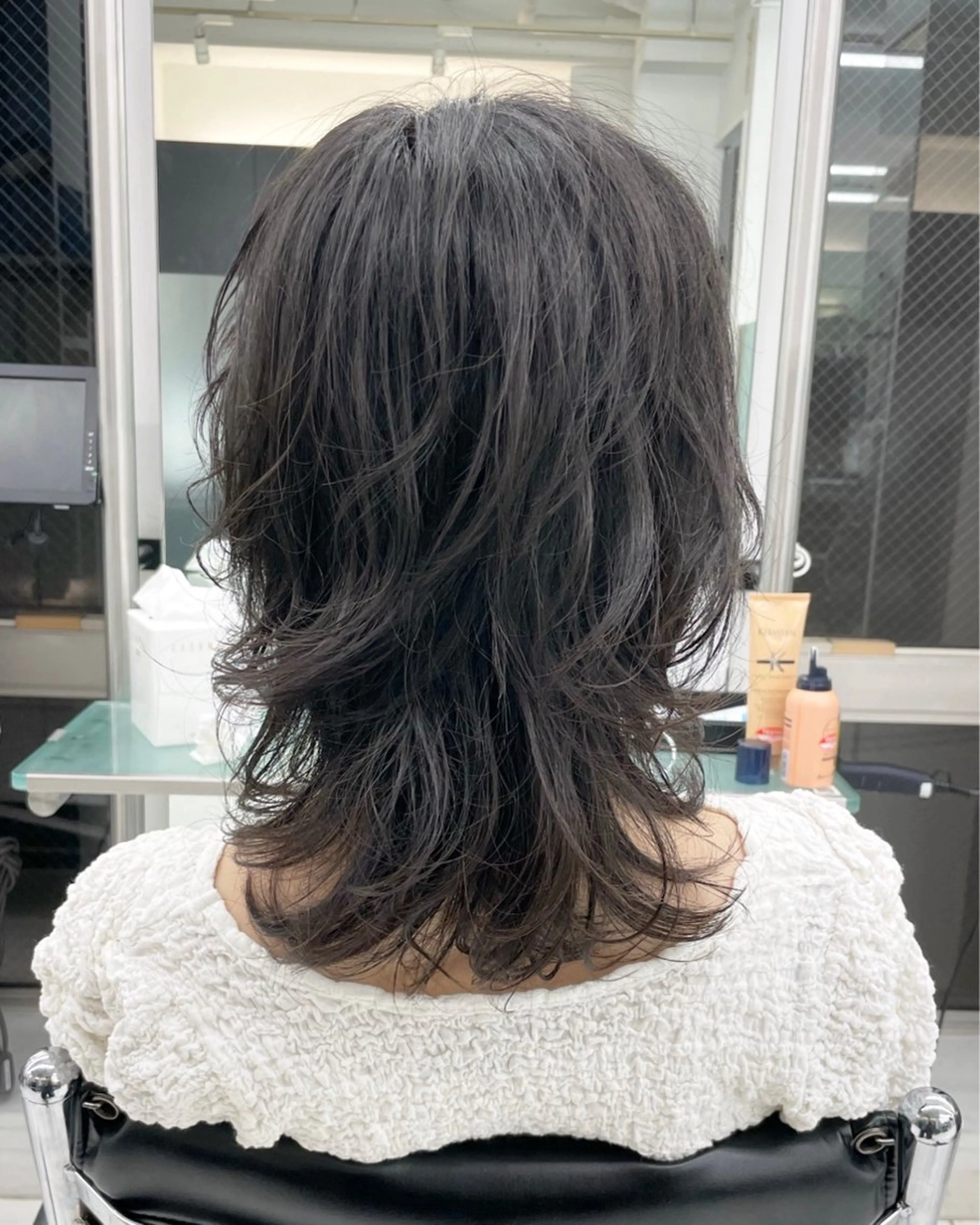 ミディアム パーマ 【本日完全無料】 キサヌキミワのヘアスタイル