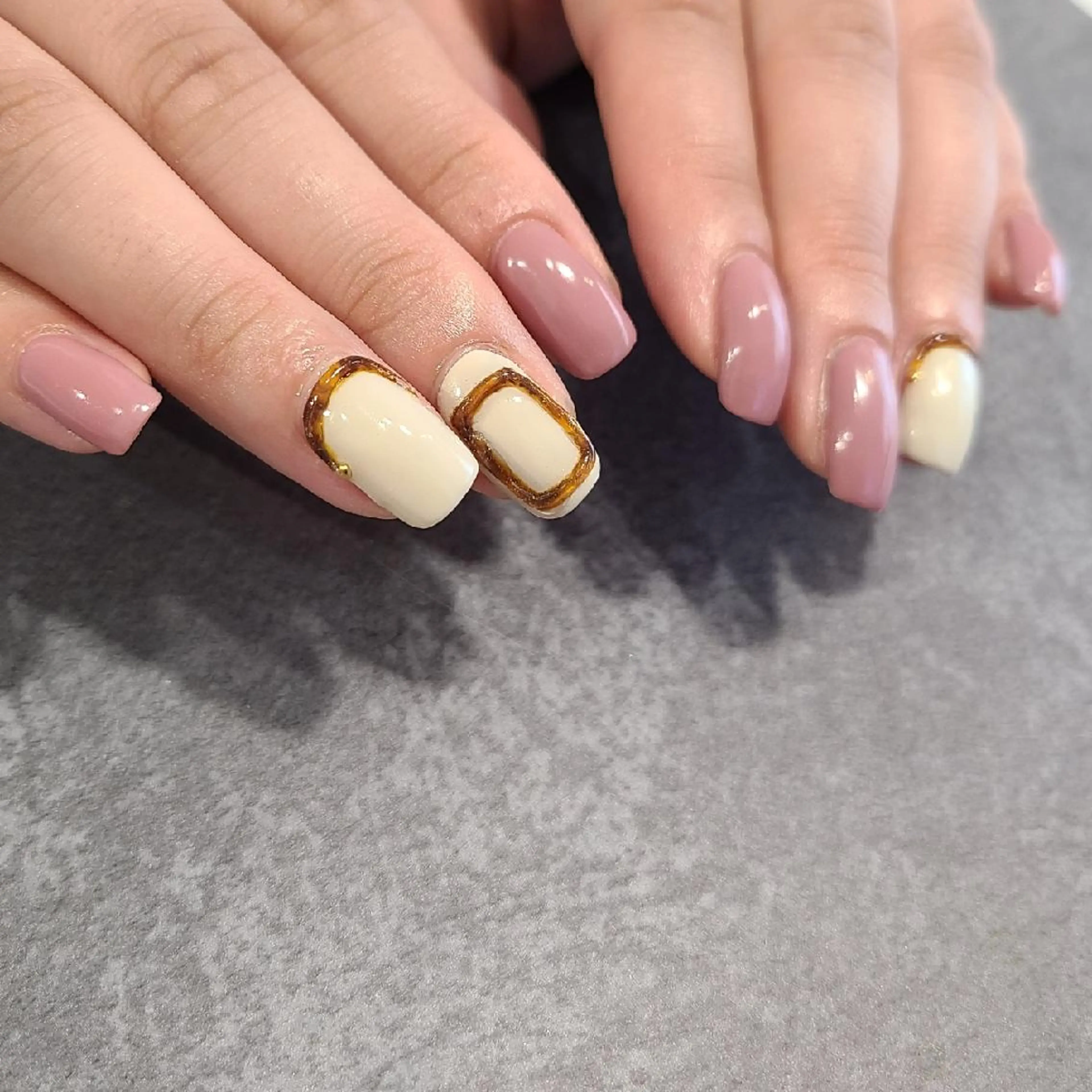 ネイル べっ甲ネイル ハンドネイル NOGUCHI  KANAのネイルデザイン