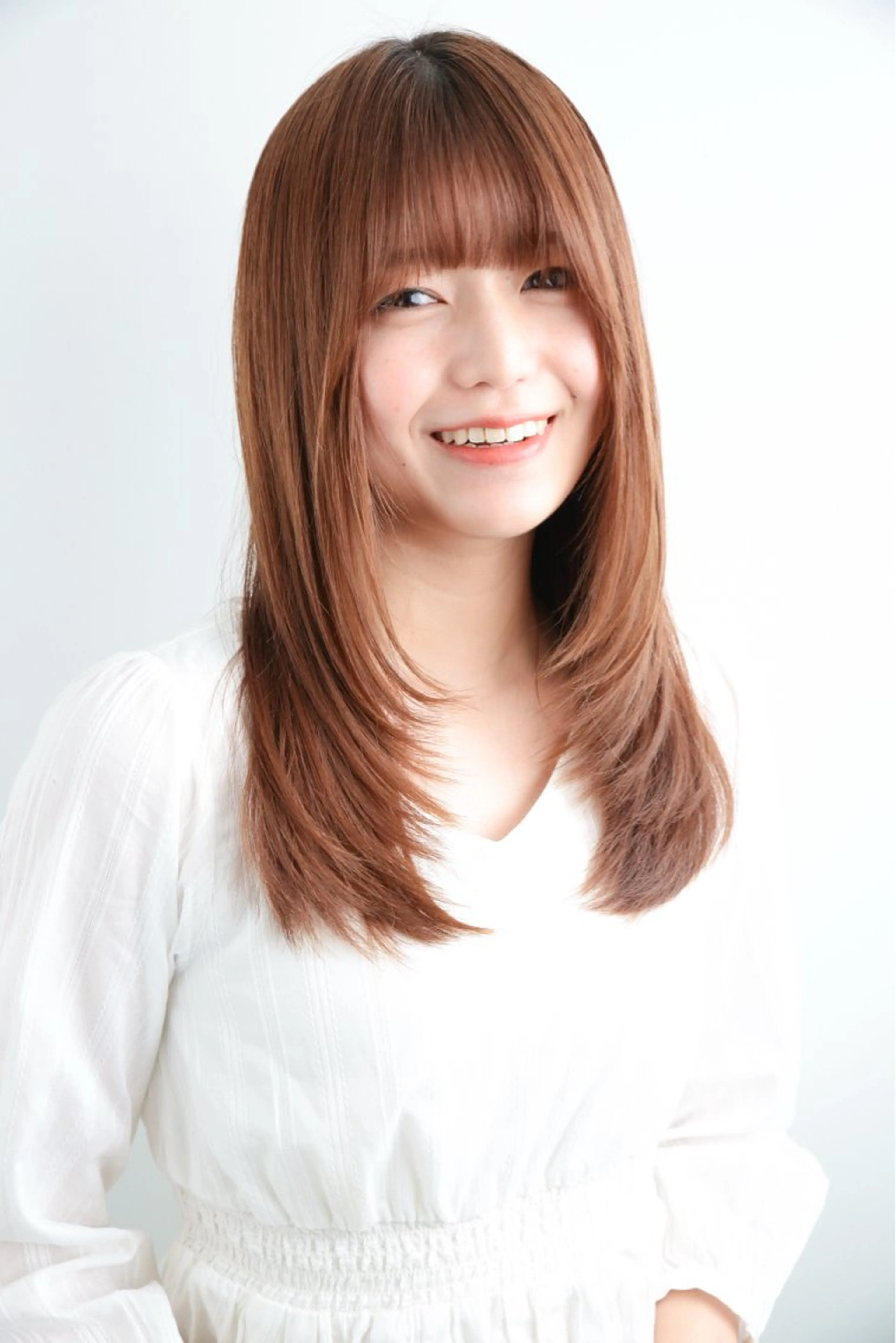 セミロング 橋本 和歩のヘアスタイル