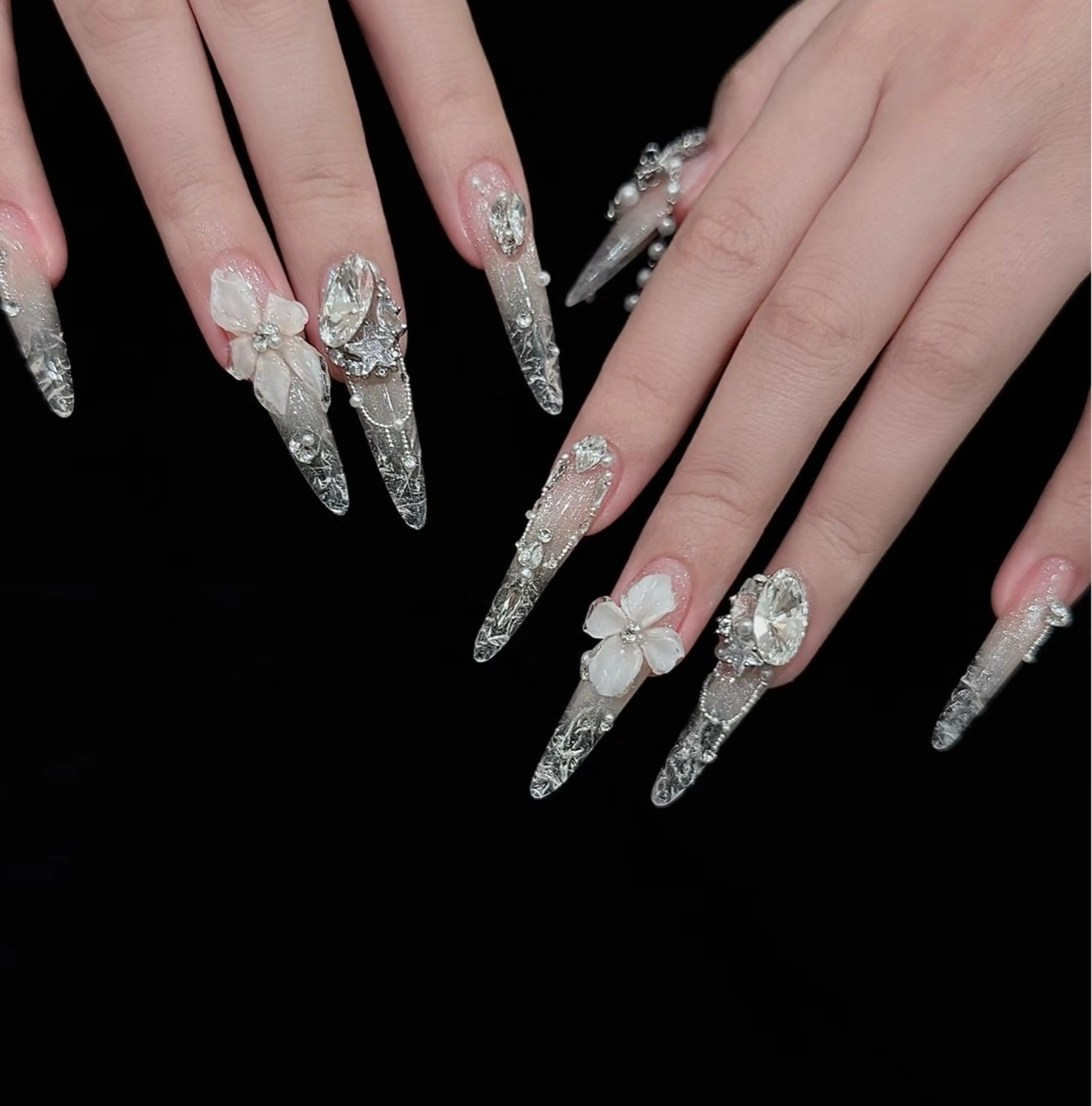 ネイル オーロラネイル フラワーネイル フットネイル フレンチネイル ジェルネイル ハンドネイル 長さだし専門 ありさのネイルデザイン