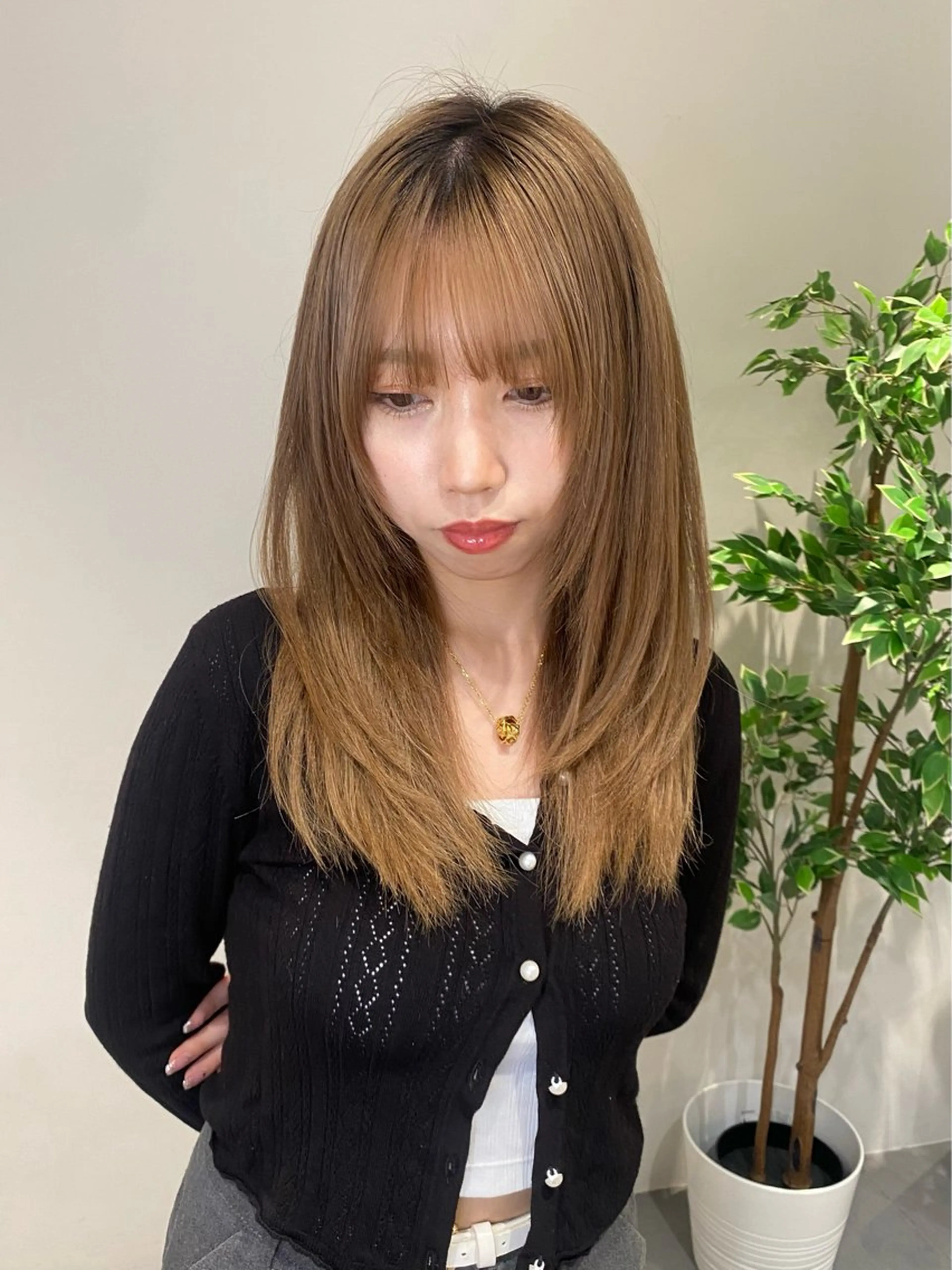 ロング カラー パーマ ヘアアレンジ ハイレイヤー レイヤーカット ウルフカット カット ヘアカラー トリートメント ヘアセット 小野寺瑞希 /最小顔カットのヘアスタイル