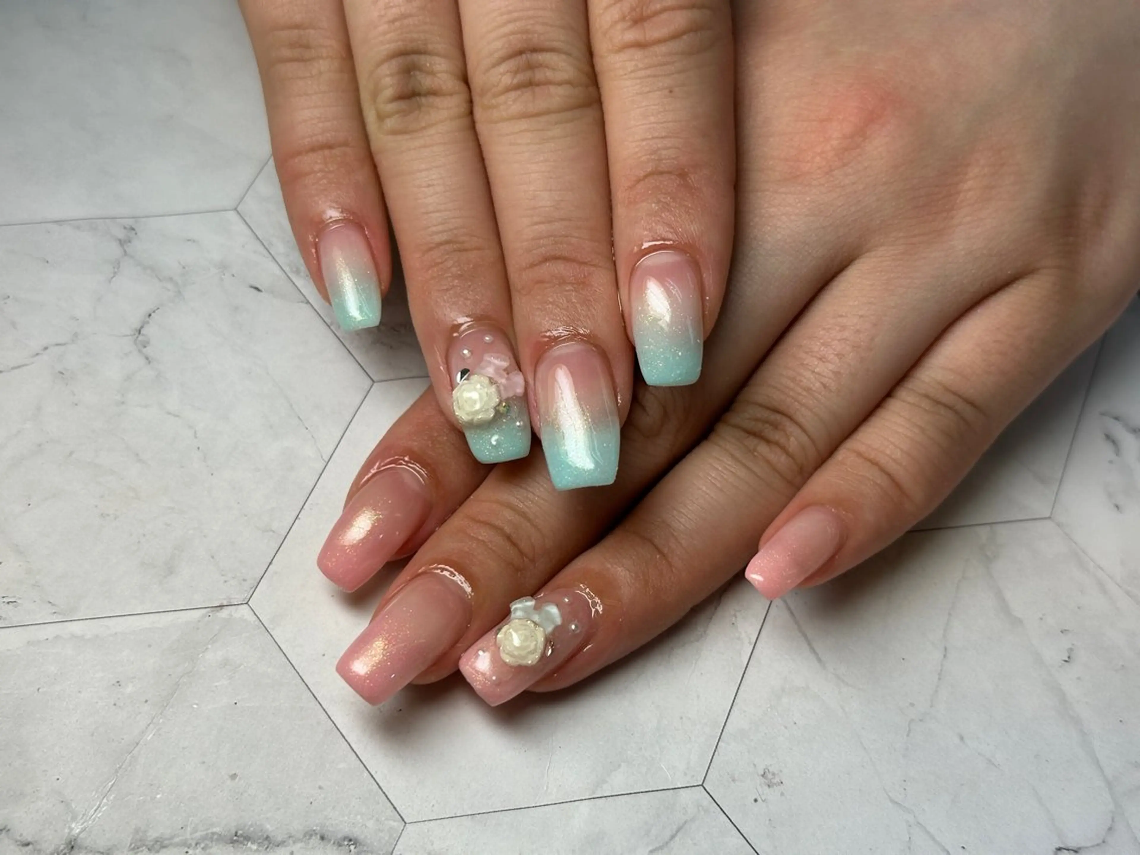 ネイル ハンドネイル Queennail 北堀江AYAのネイルデザイン