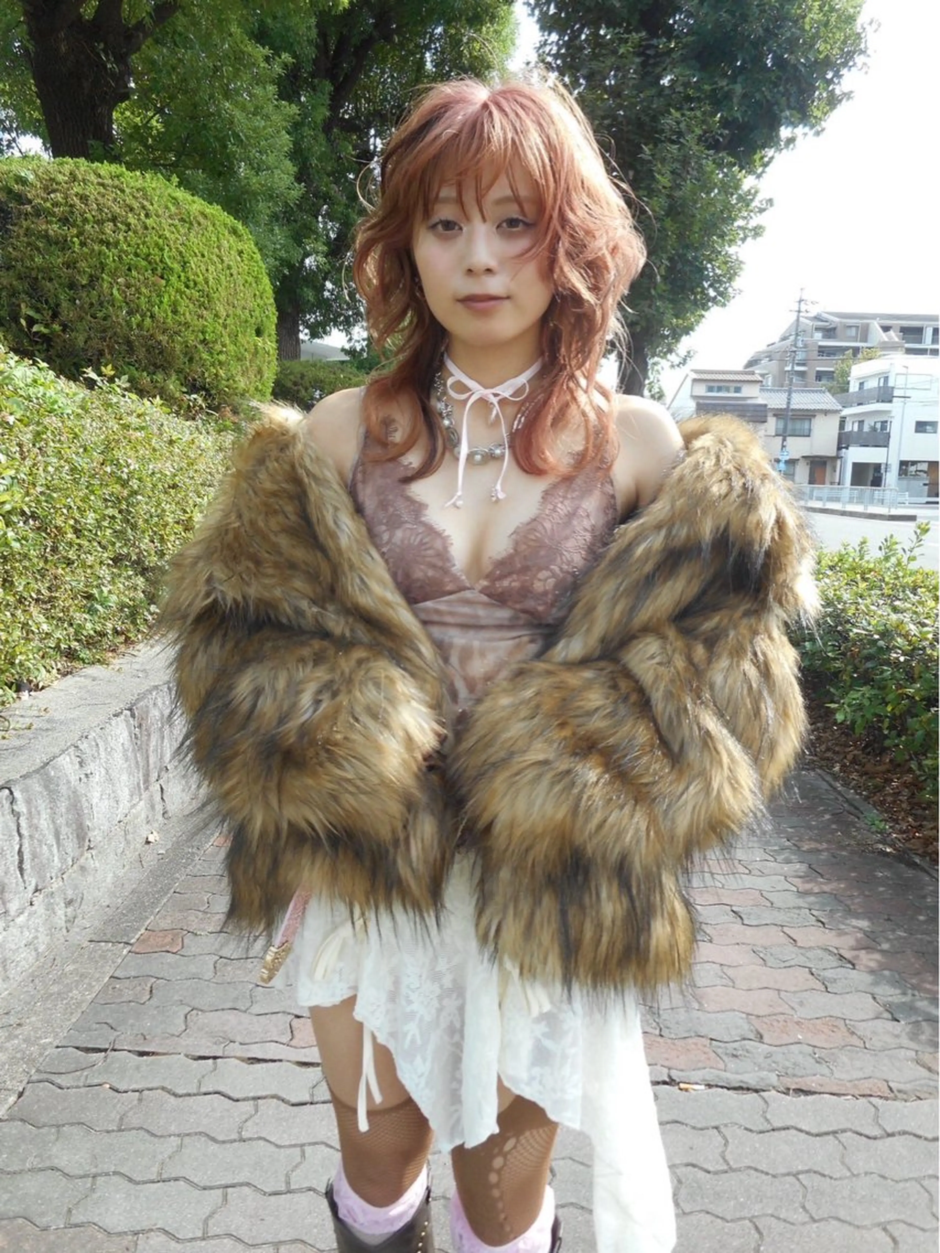 セミロング ヘアカラー Iwama momokaのヘアスタイル