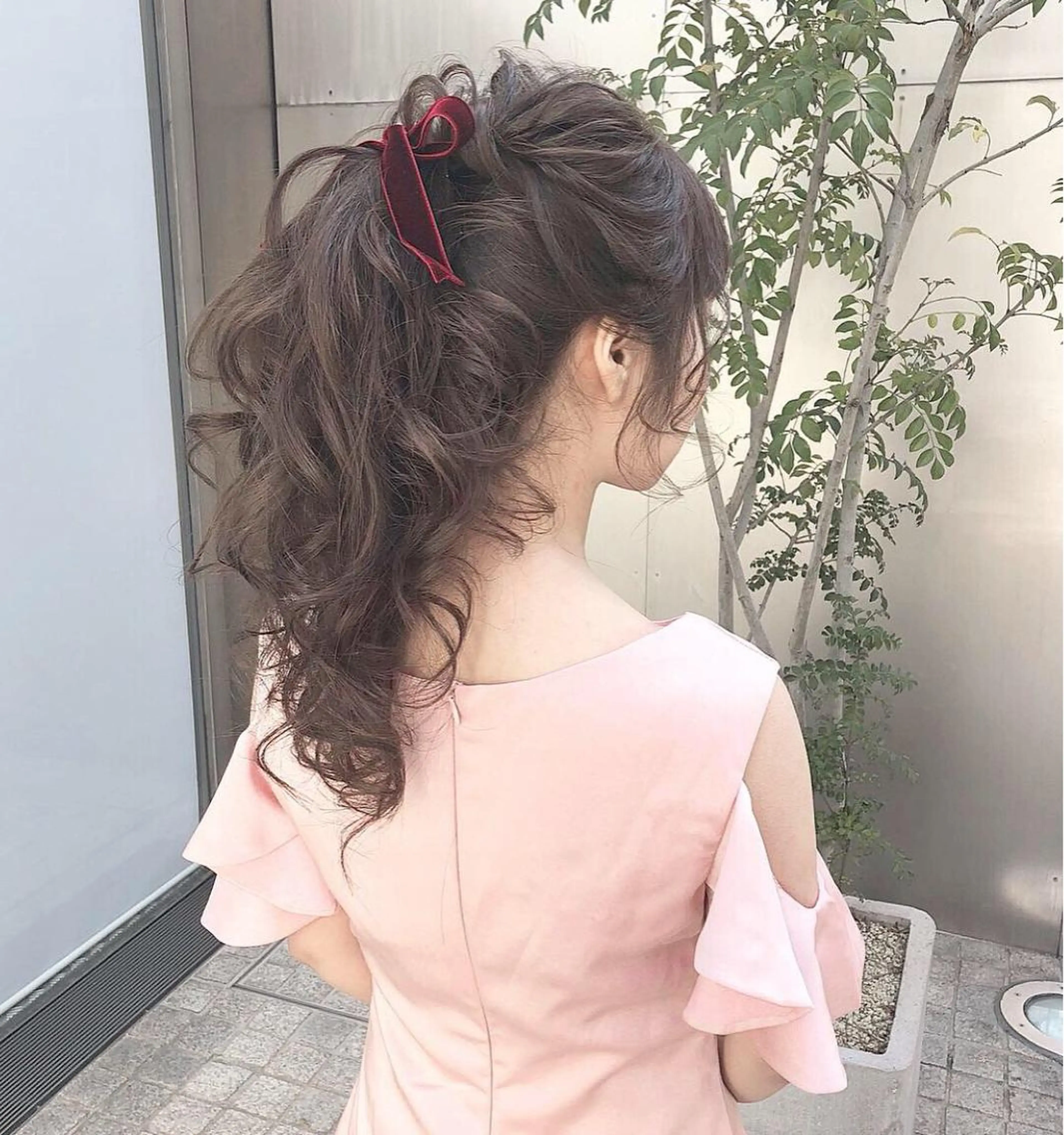 ロング ヘアアレンジ ポニーテール autre所属・大久保 ひでなりのヘアスタイル