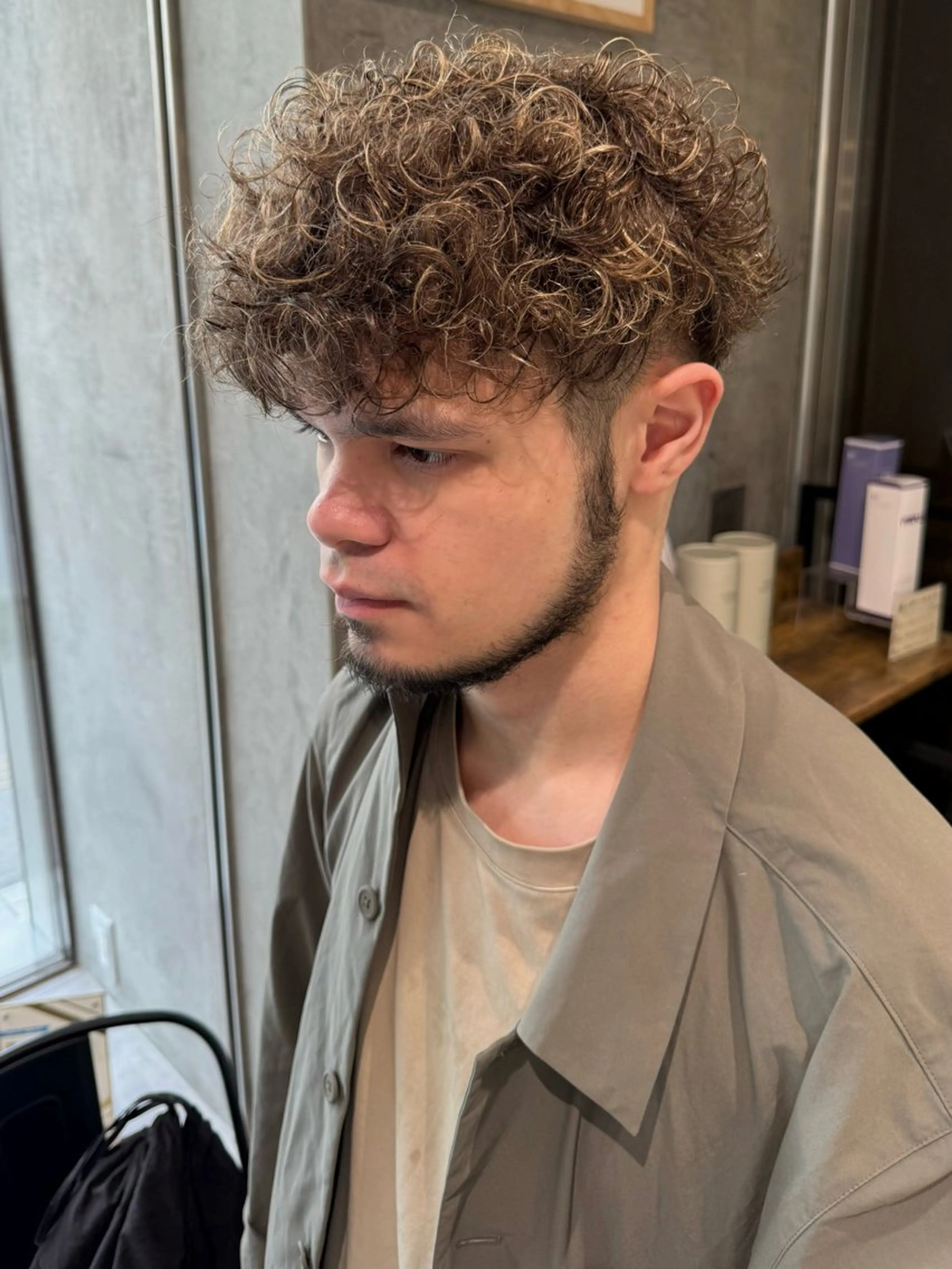 ショート パーマ メンズ メンズブリーチ ボブ 髪質改善 レイヤーカット ショートヘア カット パーマ トリートメント LUCK 本厚木店のヘアスタイル