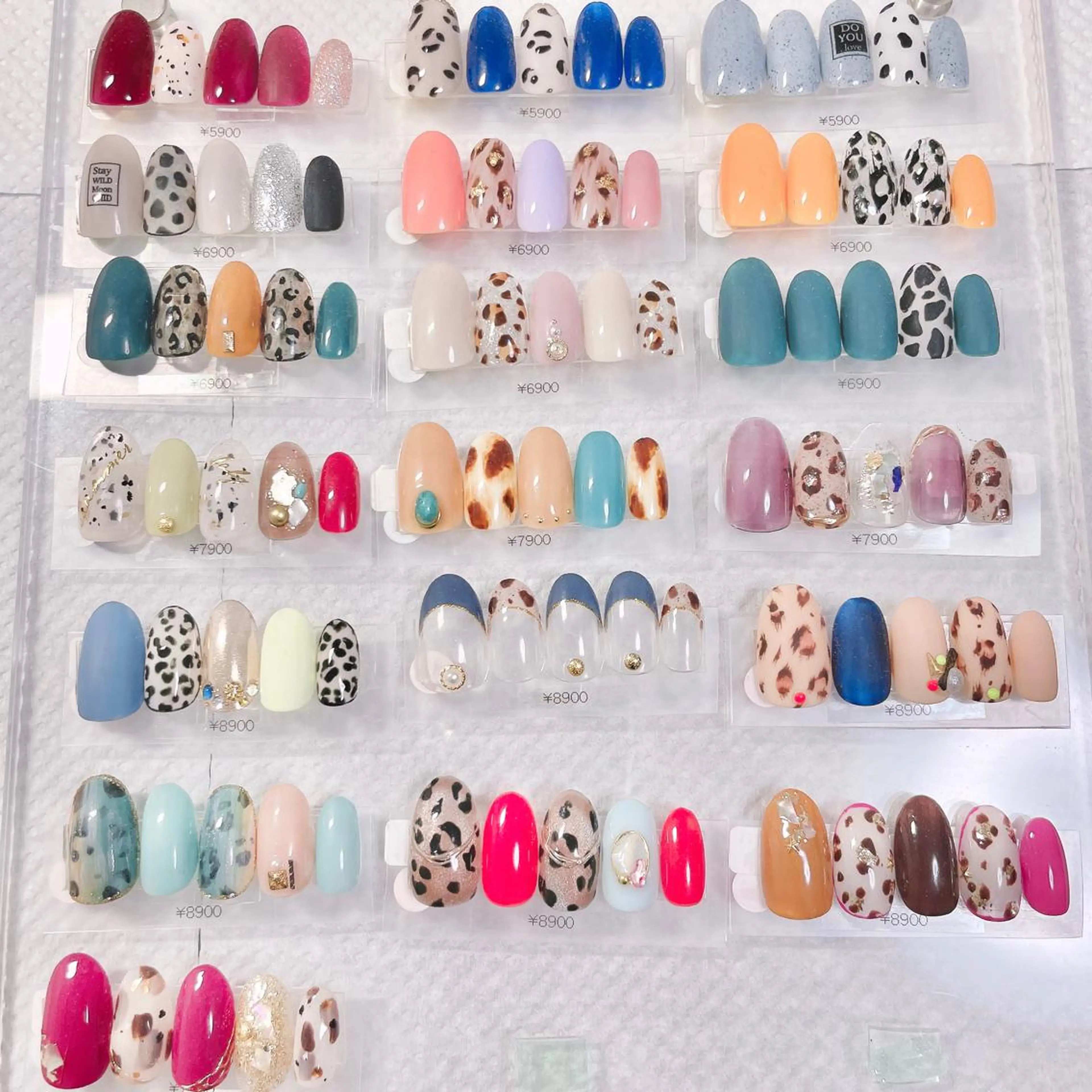 ネイル アニマル柄 CHIARA nailsのネイルデザイン
