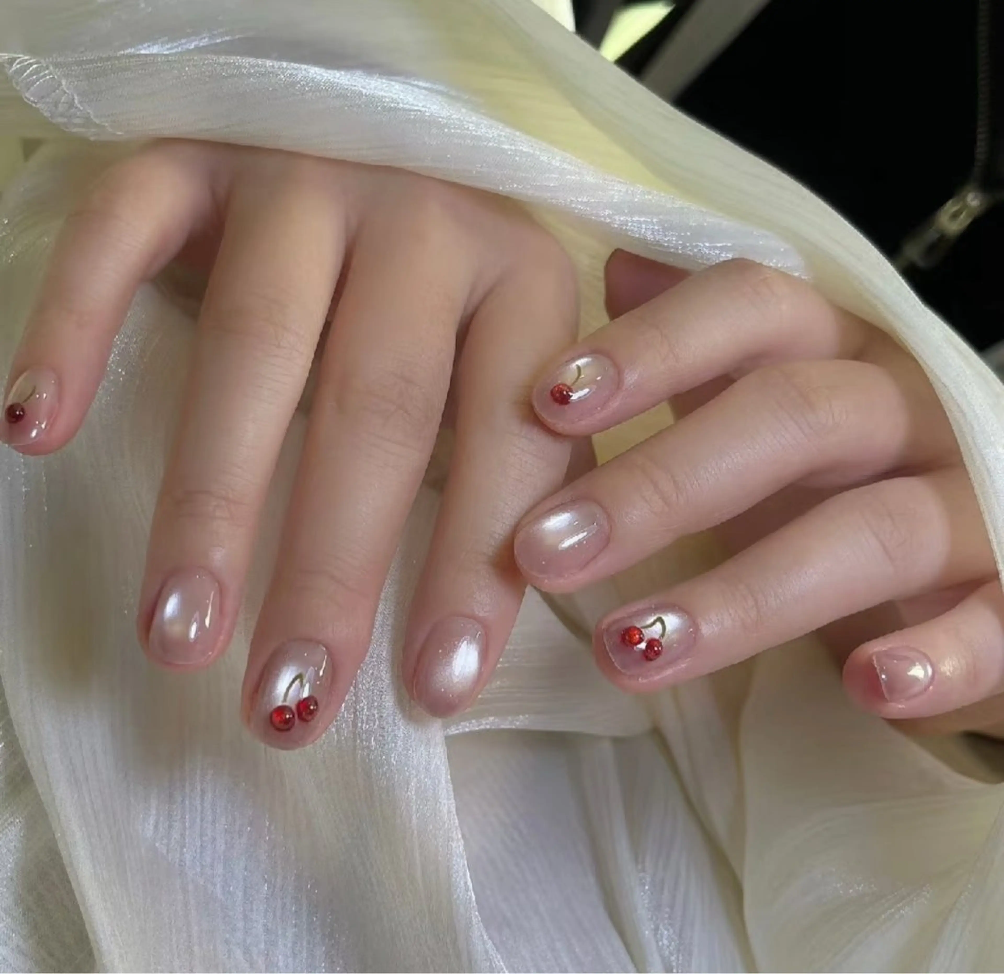 ネイル チークネイル 長さ出し フットネイル フレンチネイル ジェルネイル ハンドネイル Enny lovelyのネイルデザイン