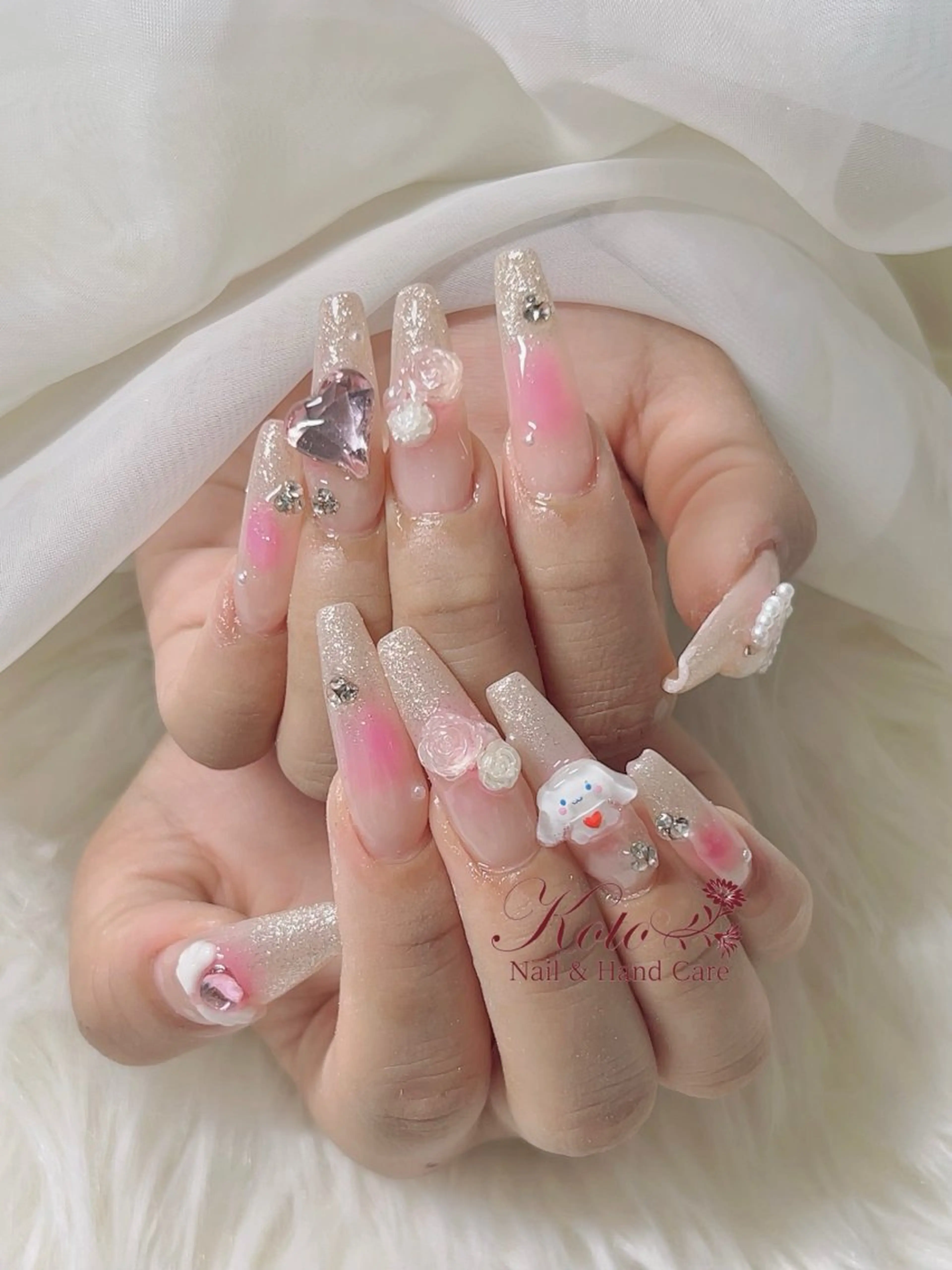 ネイル 長さ出し ジェルネイル 持ち込み ニュアンスネイル 赤色 ハンドネイル Nail Salon KOTOのネイルデザイン