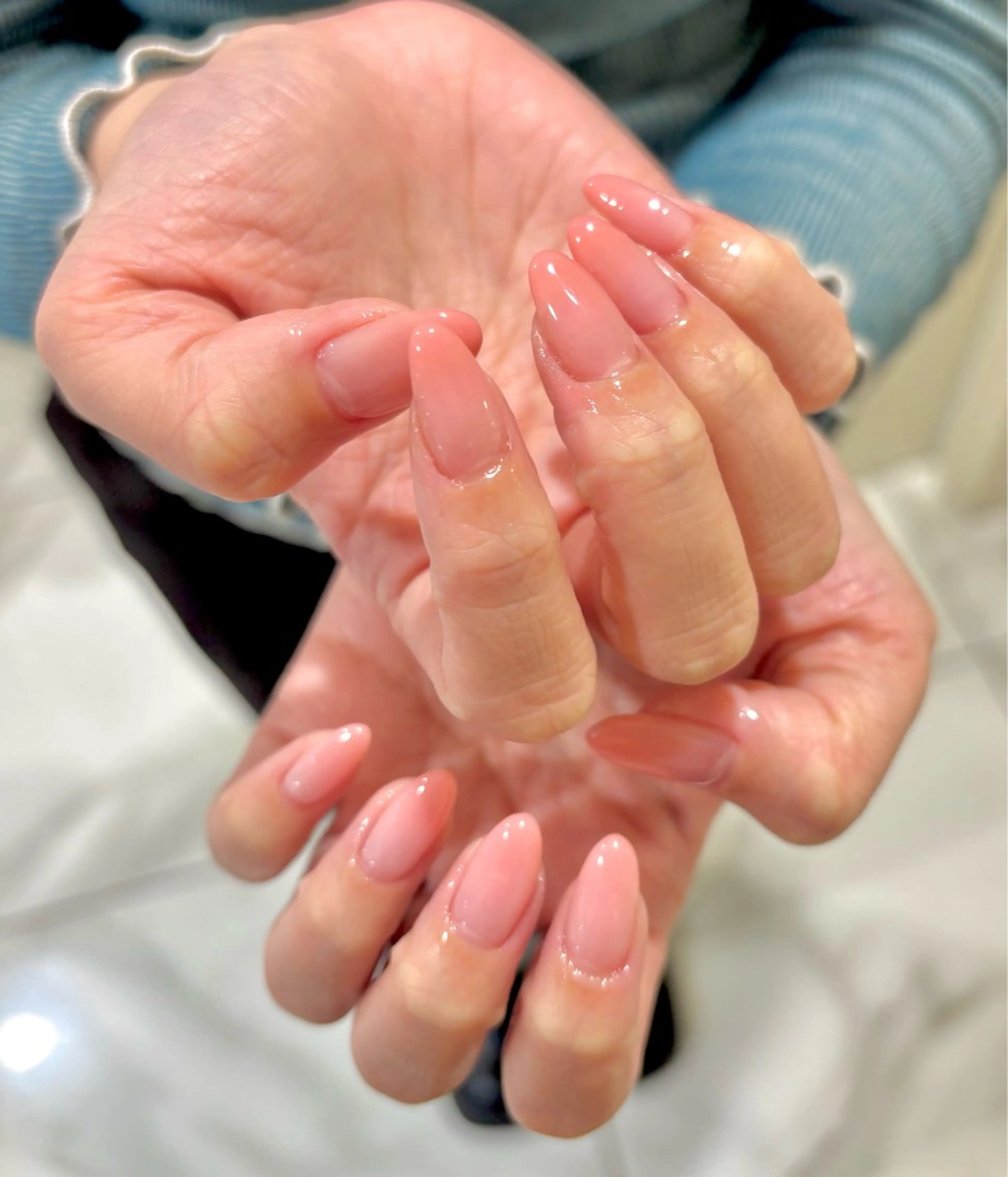ネイル ハンドネイル 横田 菜月のネイルデザイン
