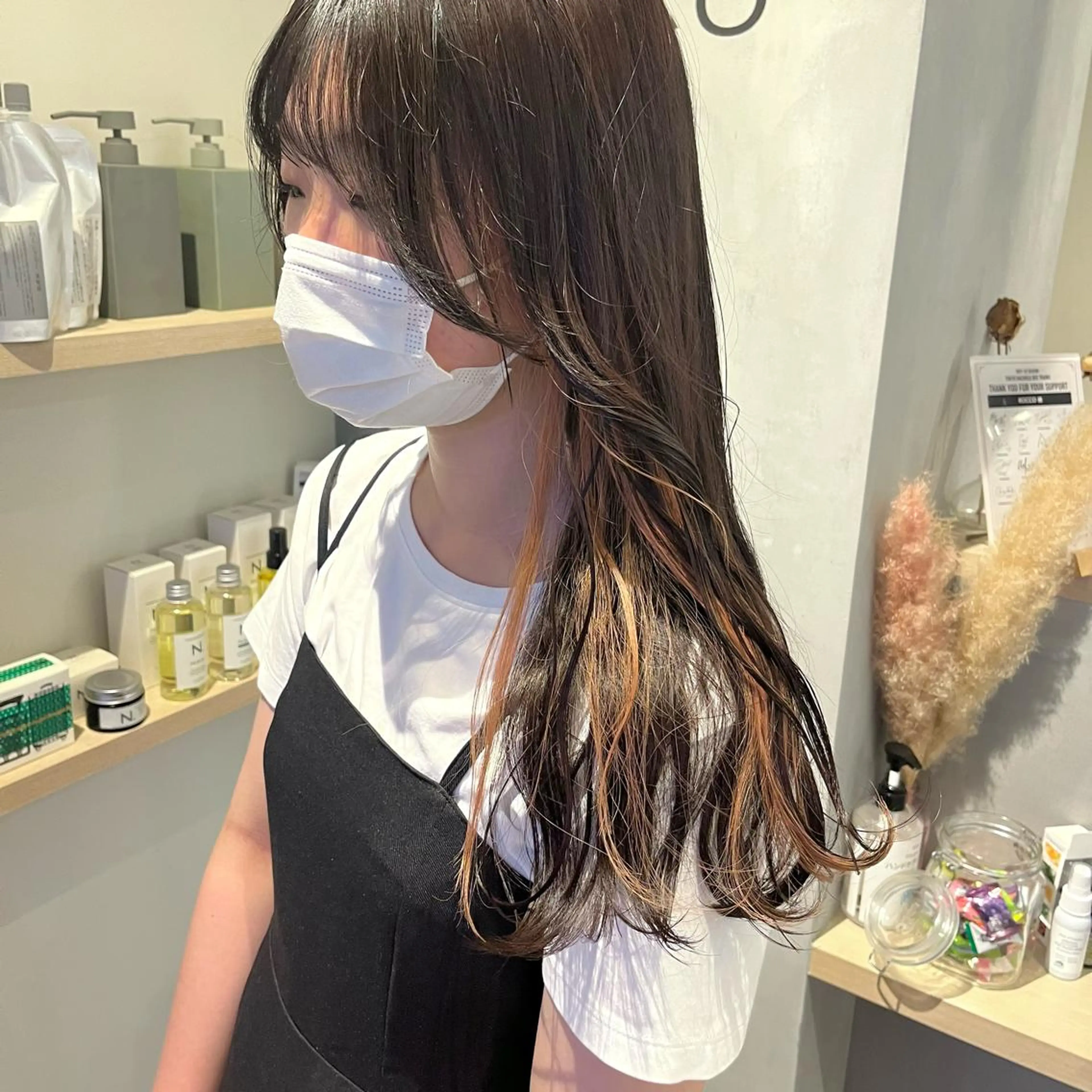 ロング カラー ピンクカラー ヘアカラー mai ROCCOのヘアスタイル