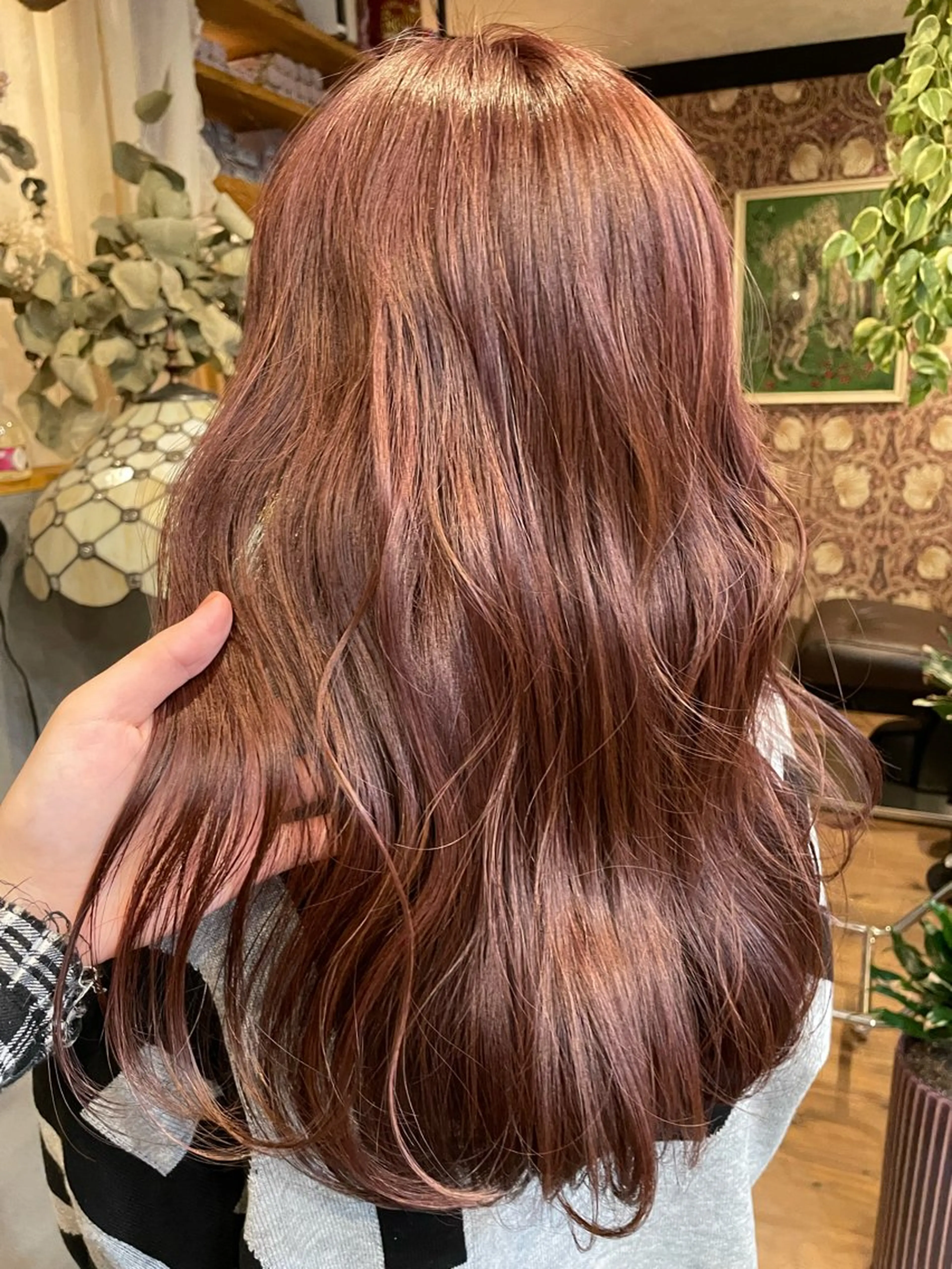 セミロング カラー ブラウンカラー ピンクカラー ピンクブラウン ヘアカラー Then所属・ハイトーン/艶カラー /アレンジ/manaのヘアスタイル