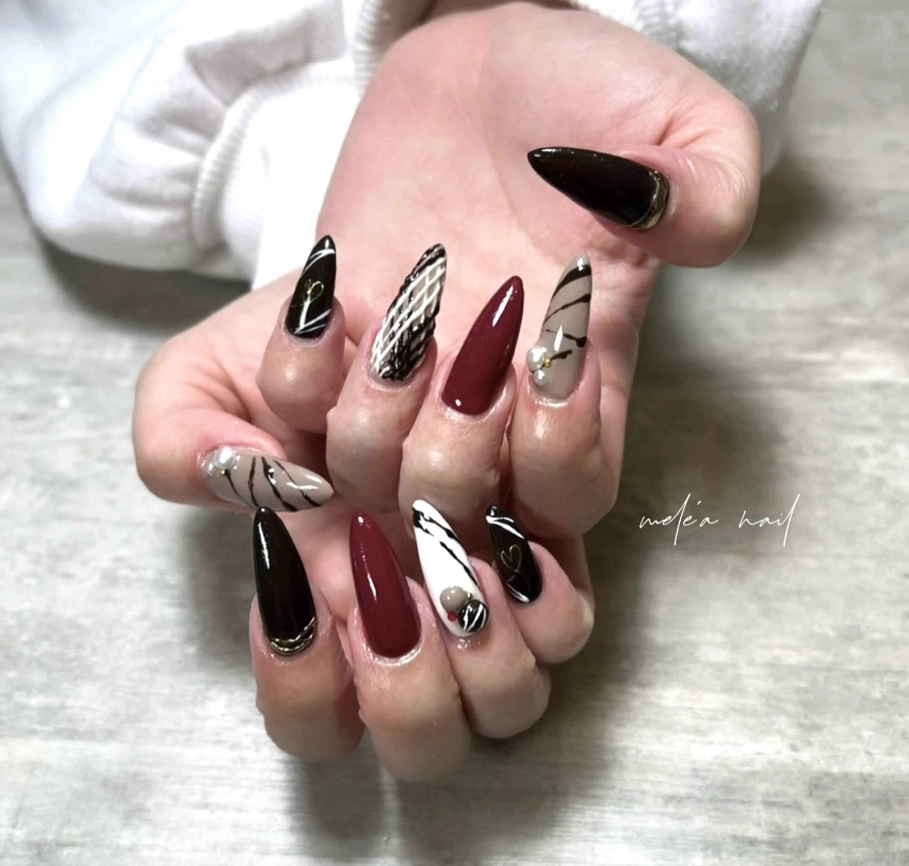 ネイル 長さ出し スカルプネイル バレンタイン ハンドネイル miho meléanailのネイルデザイン