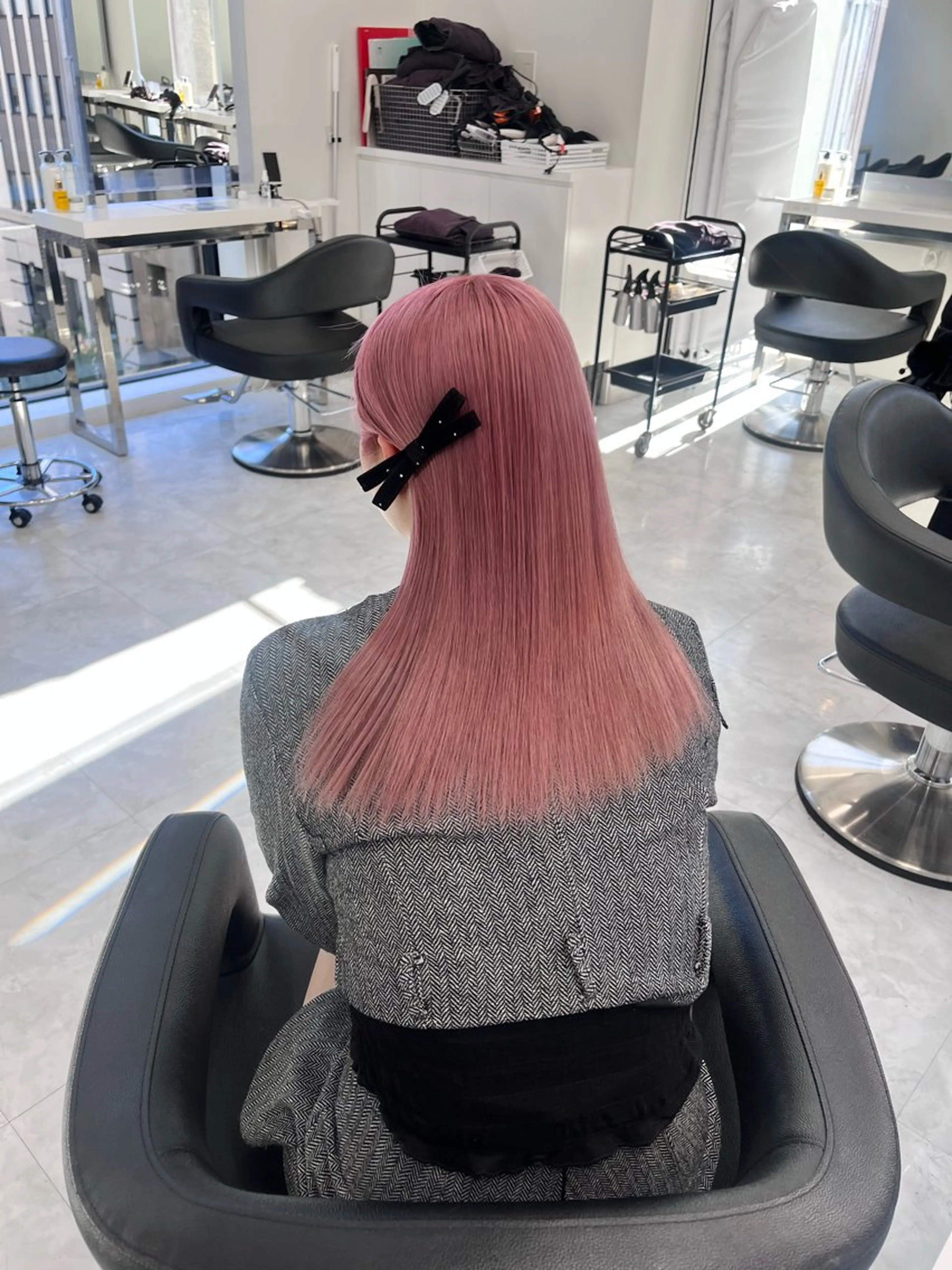 ロング カラー ヘアアレンジ ブリーチ/ハイトーン 特化🎀Saki🎀のヘアスタイル