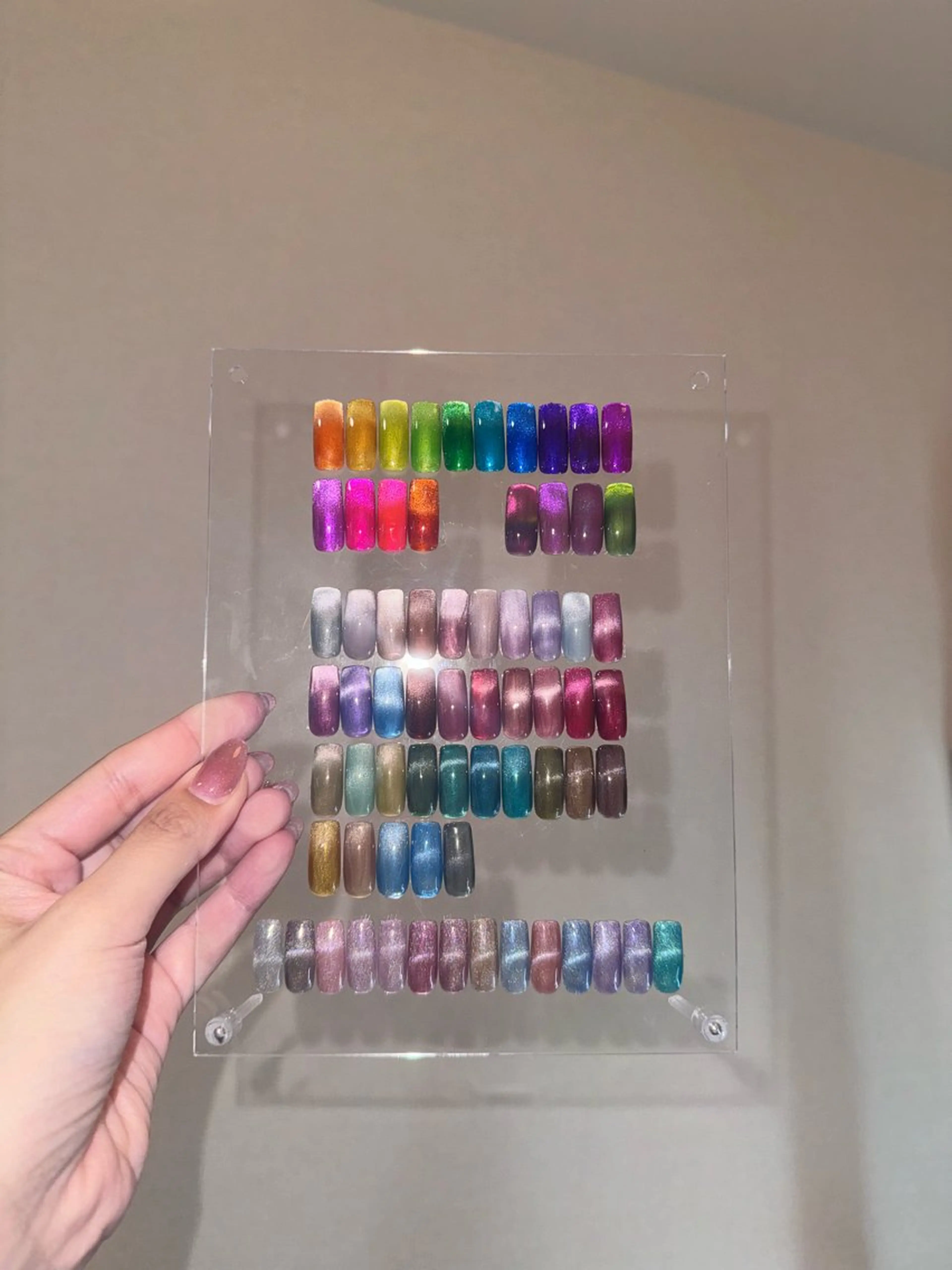 ネイル マグネットネイル on nail 尾張旭三郷店のネイルデザイン