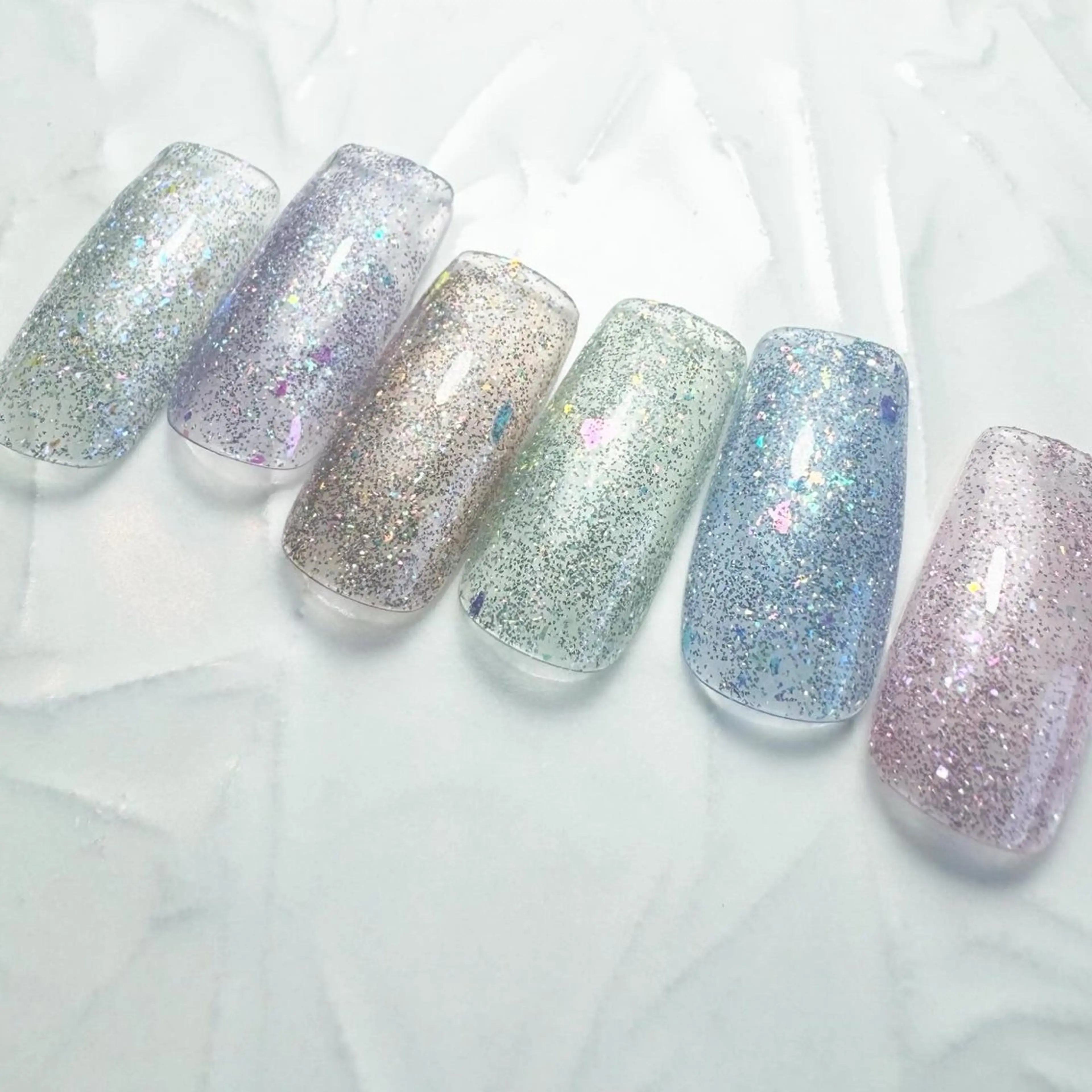 ネイル ラメ(グリッター) 春ネイル ハンドネイル offNails Ogura.kのネイルデザイン