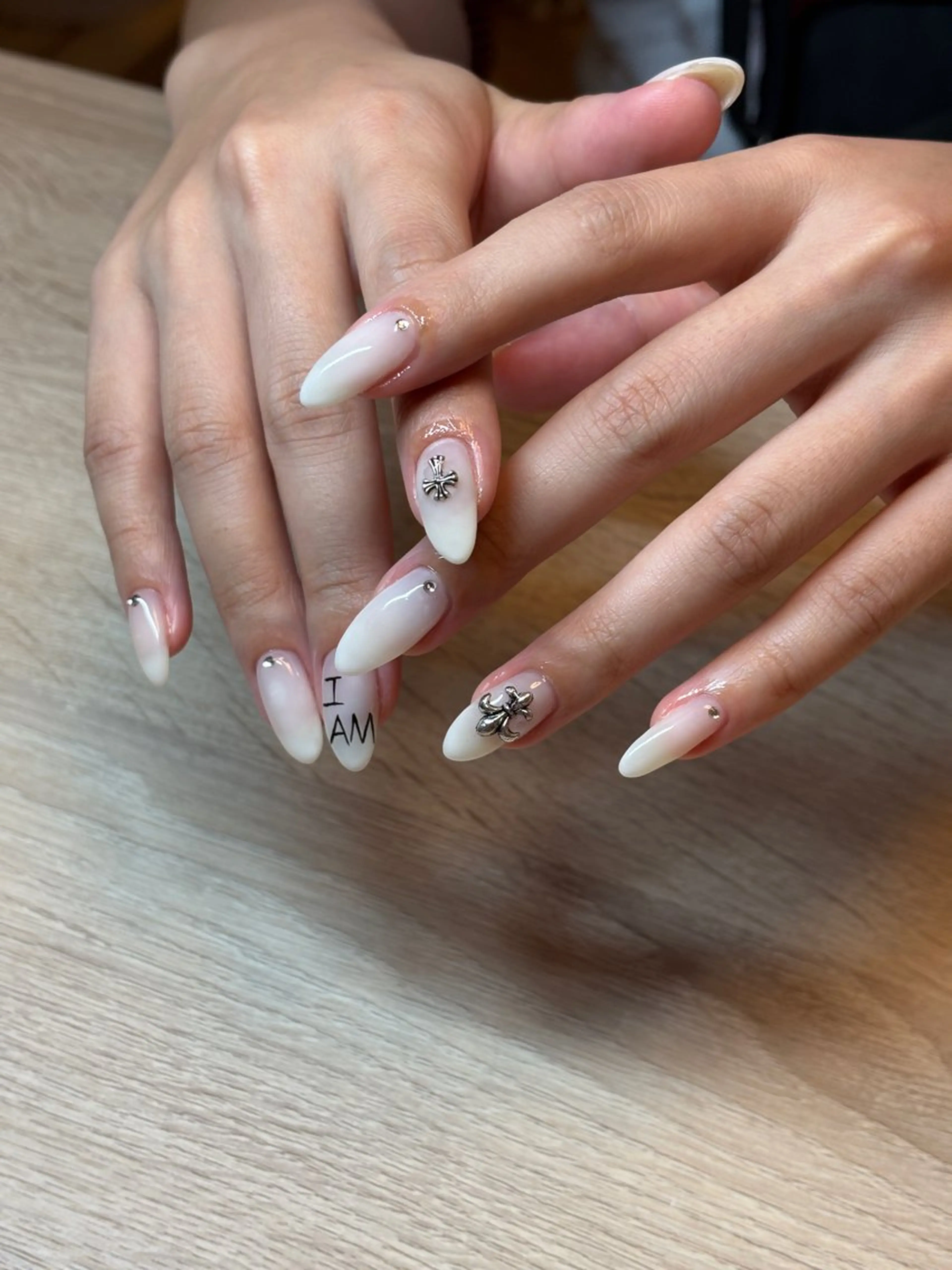 ネイル ハンドネイル maikai_a_ nail Anzuのネイルデザイン