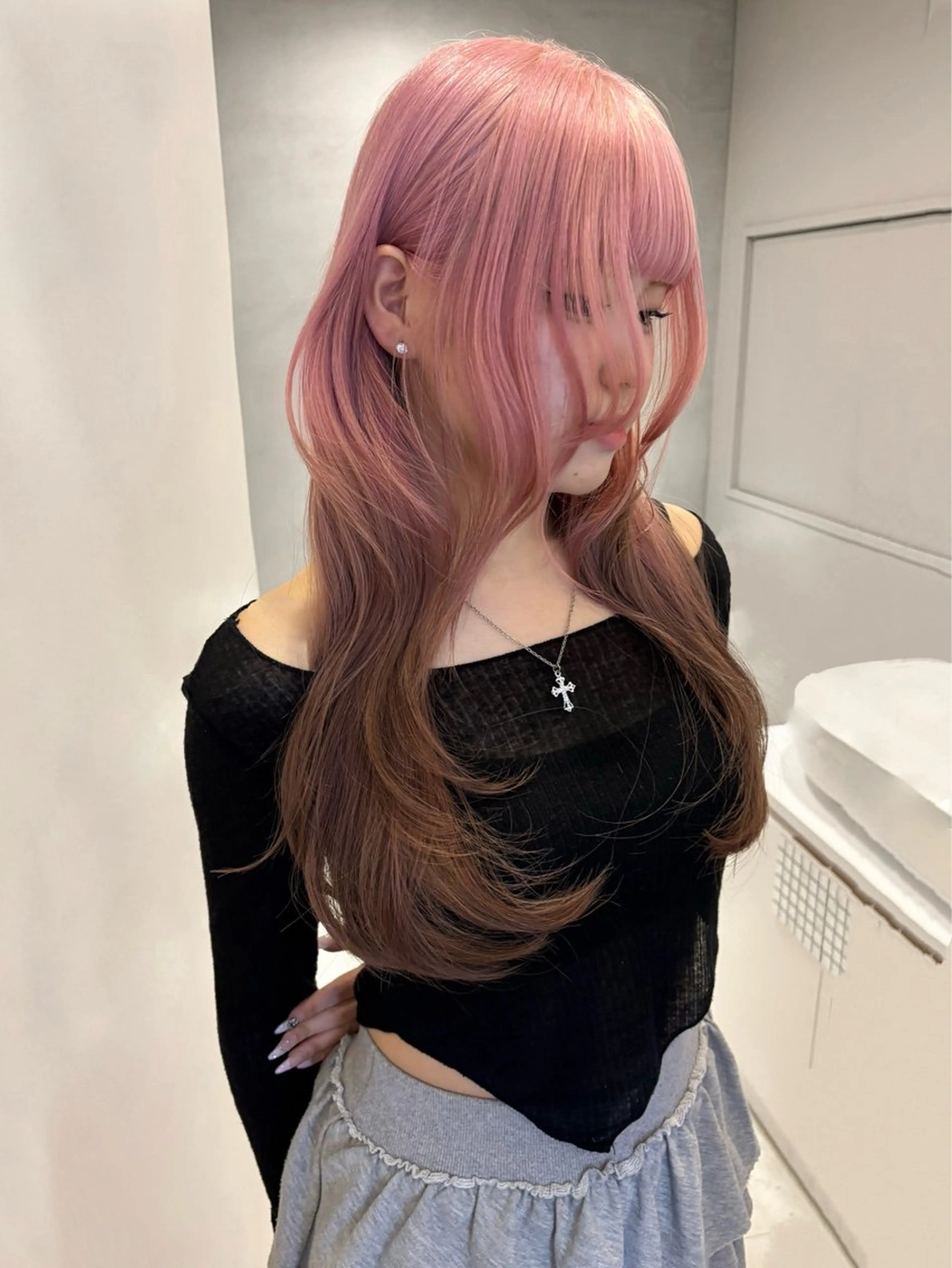 ロング 梅田無料カットモデル りんくのヘアスタイル