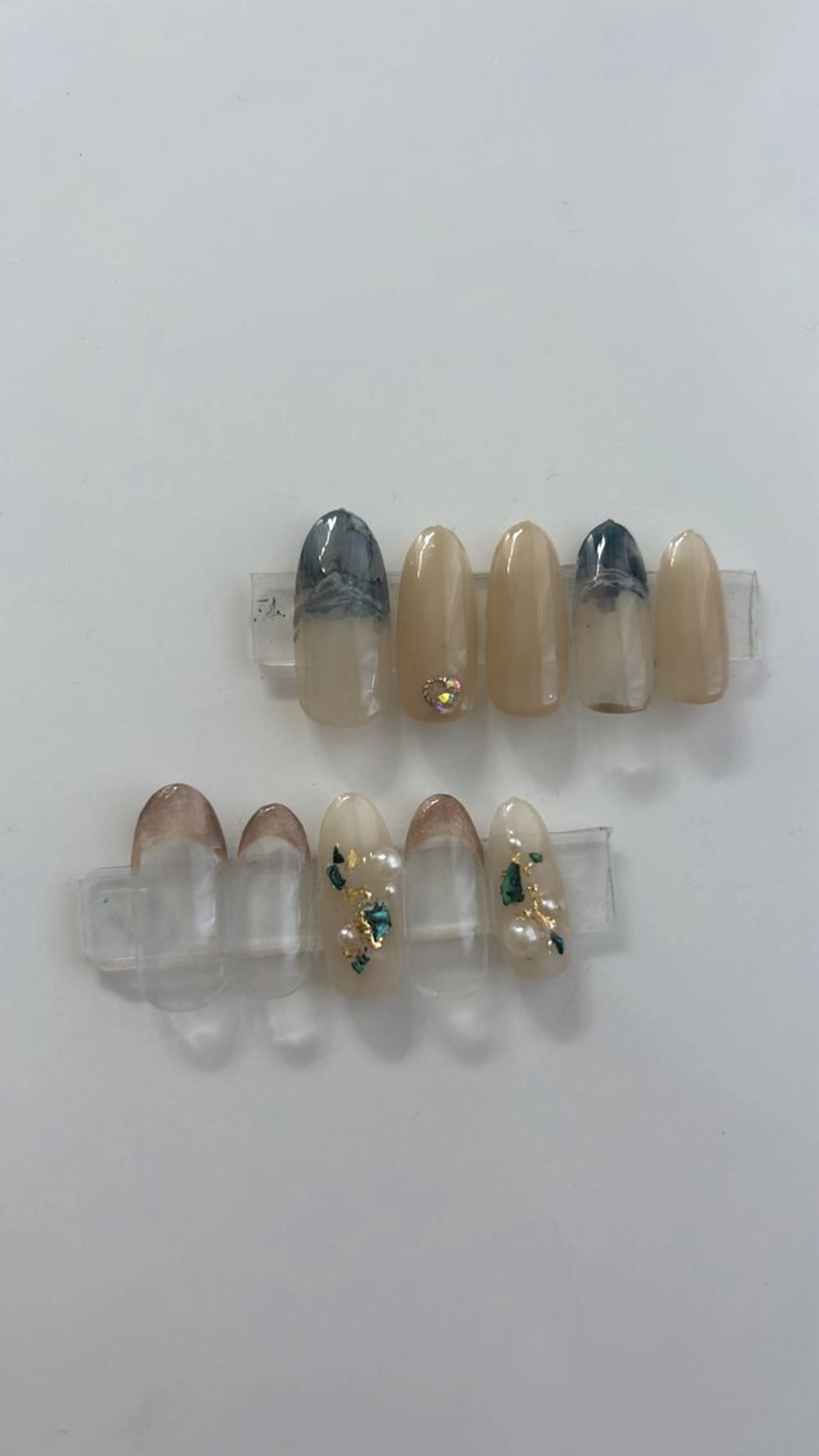 ネイル ハンドネイル フットネイル NailSalon Beniceのネイルデザイン