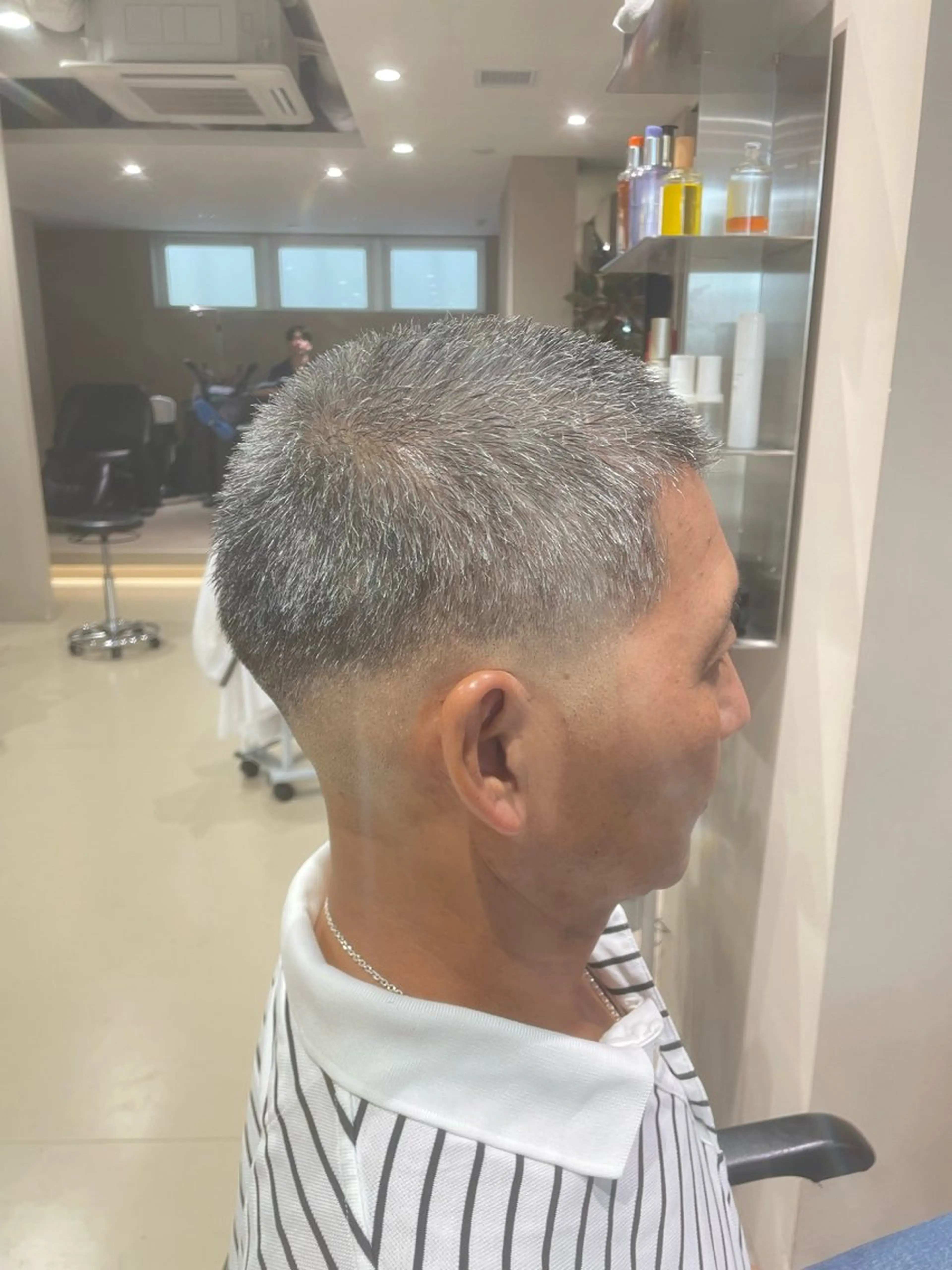 メンズ フェードカット カット けいせい/横浜/カッ ト/フェード/カラーのヘアスタイル