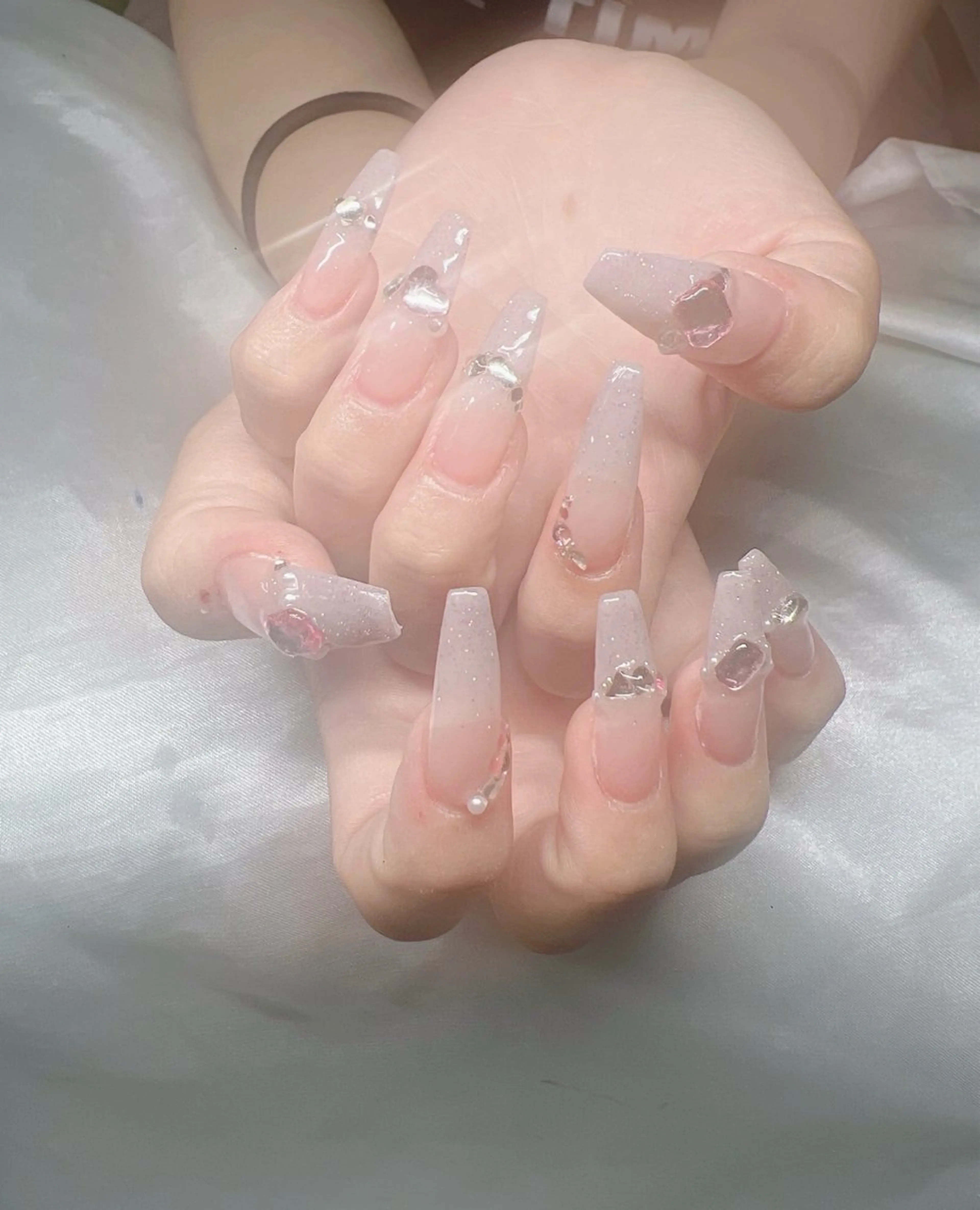 ネイル ハンドネイル Lee Nailsのネイルデザイン