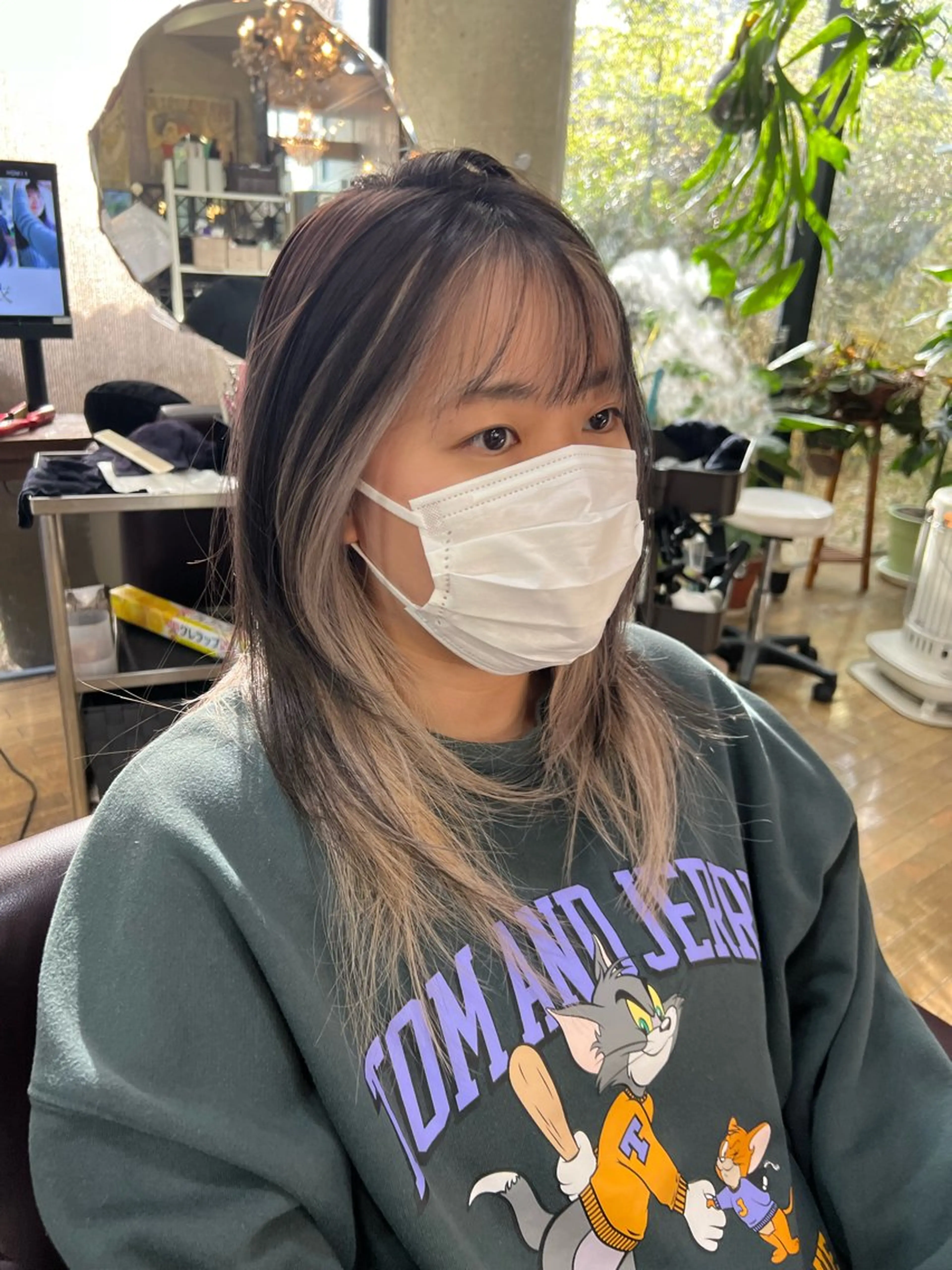 セミロング カラー カット ヘアカラー トリートメント 只野 真衣のヘアスタイル