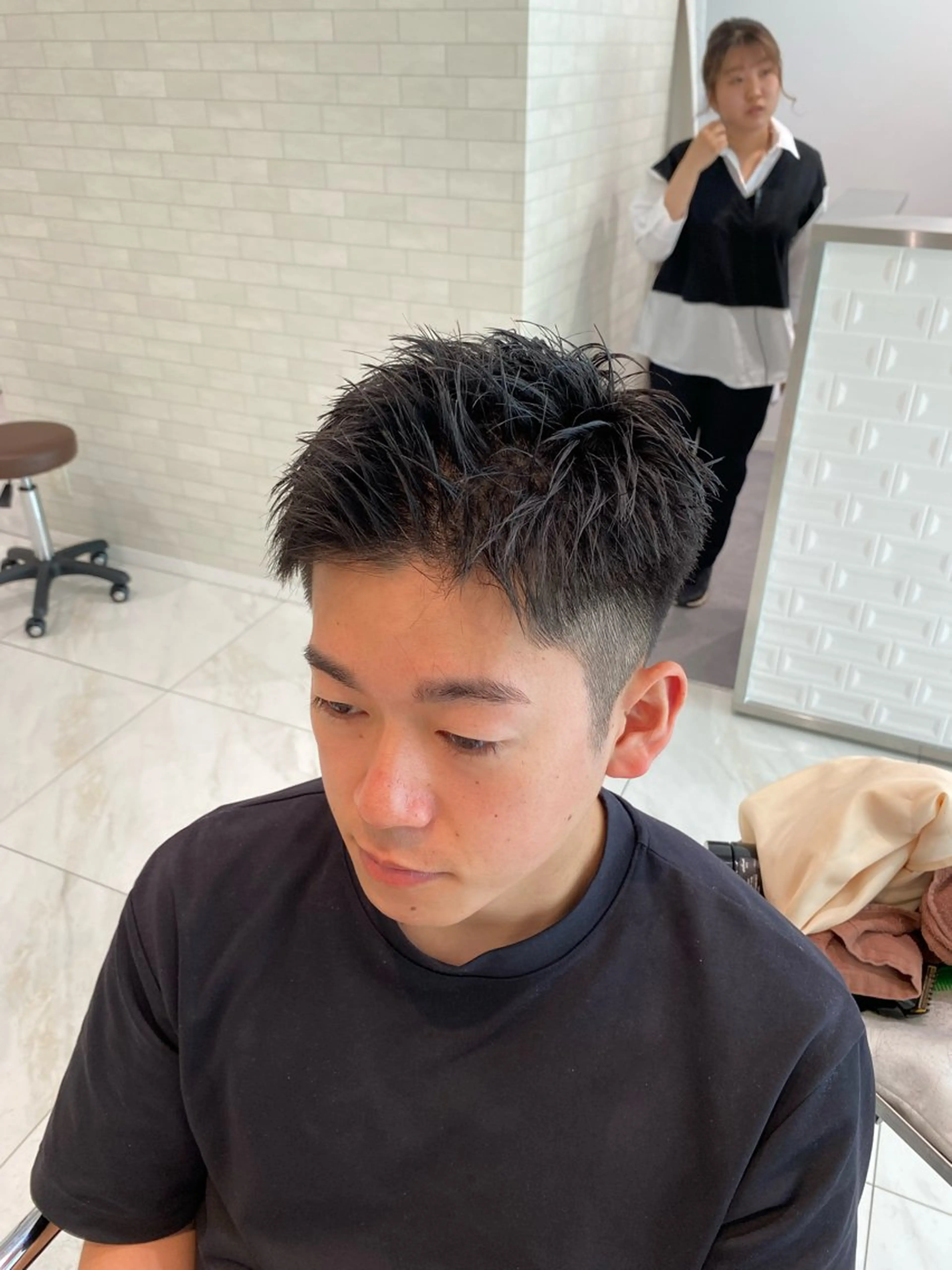ショート メンズ 透明感カラーの人🍧 平松秀門のヘアスタイル