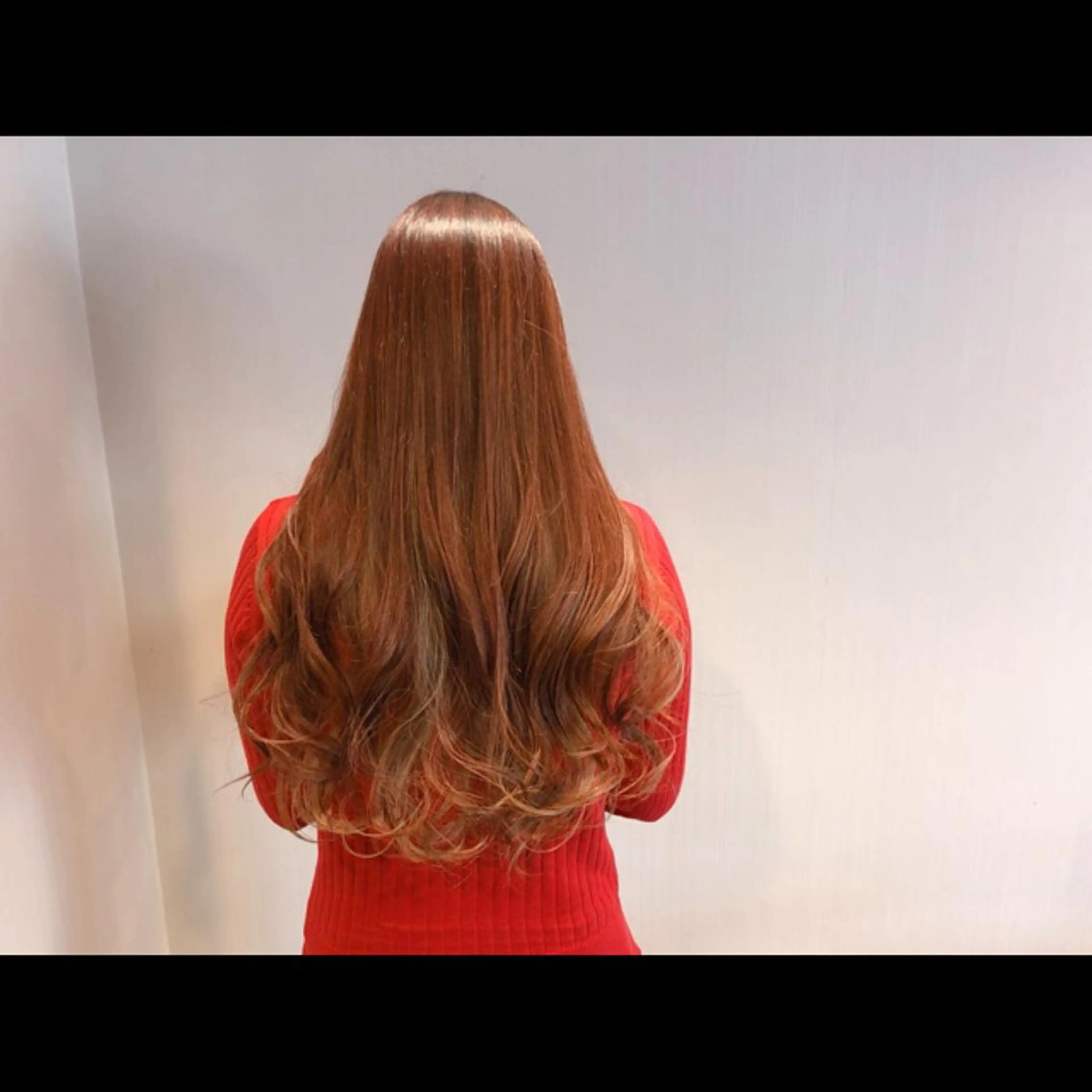 ロング カラー パーマ ヘアアレンジ ベージュカラー ピンクカラー トリートメント moku所属・【mokuオーナー】 すずきちはるのヘアスタイル